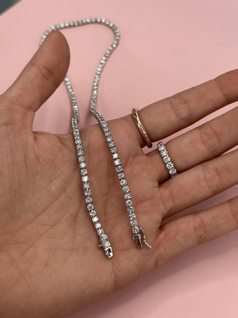 Round Cut Diamond Tennis Necklace 11.53 Carats 14 Karat White Gold Average 0.08 Points For Sale