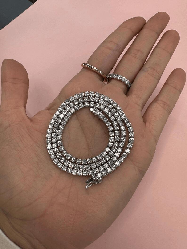 Diamond Tennis Necklace 11.53 Carats 14 Karat White Gold Average 0.08 Points In New Condition For Sale In New York, NY