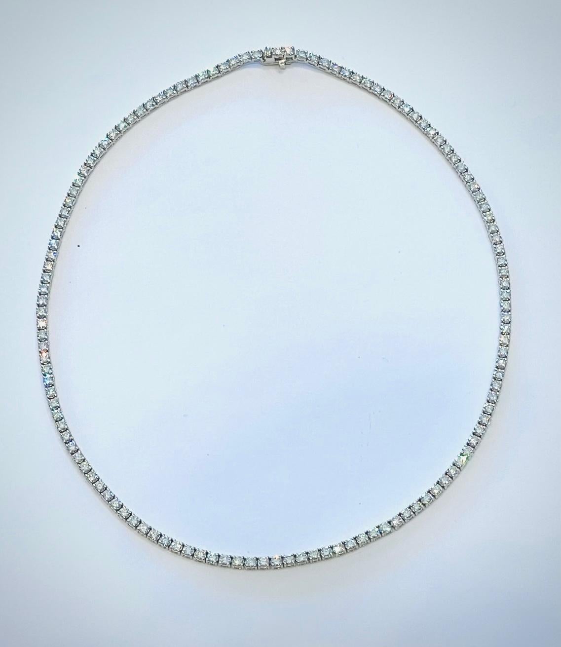 Diamond Tennis Necklace 11.51 Carat 18 Karat White Gold In New Condition For Sale In Beverly Hills, CA