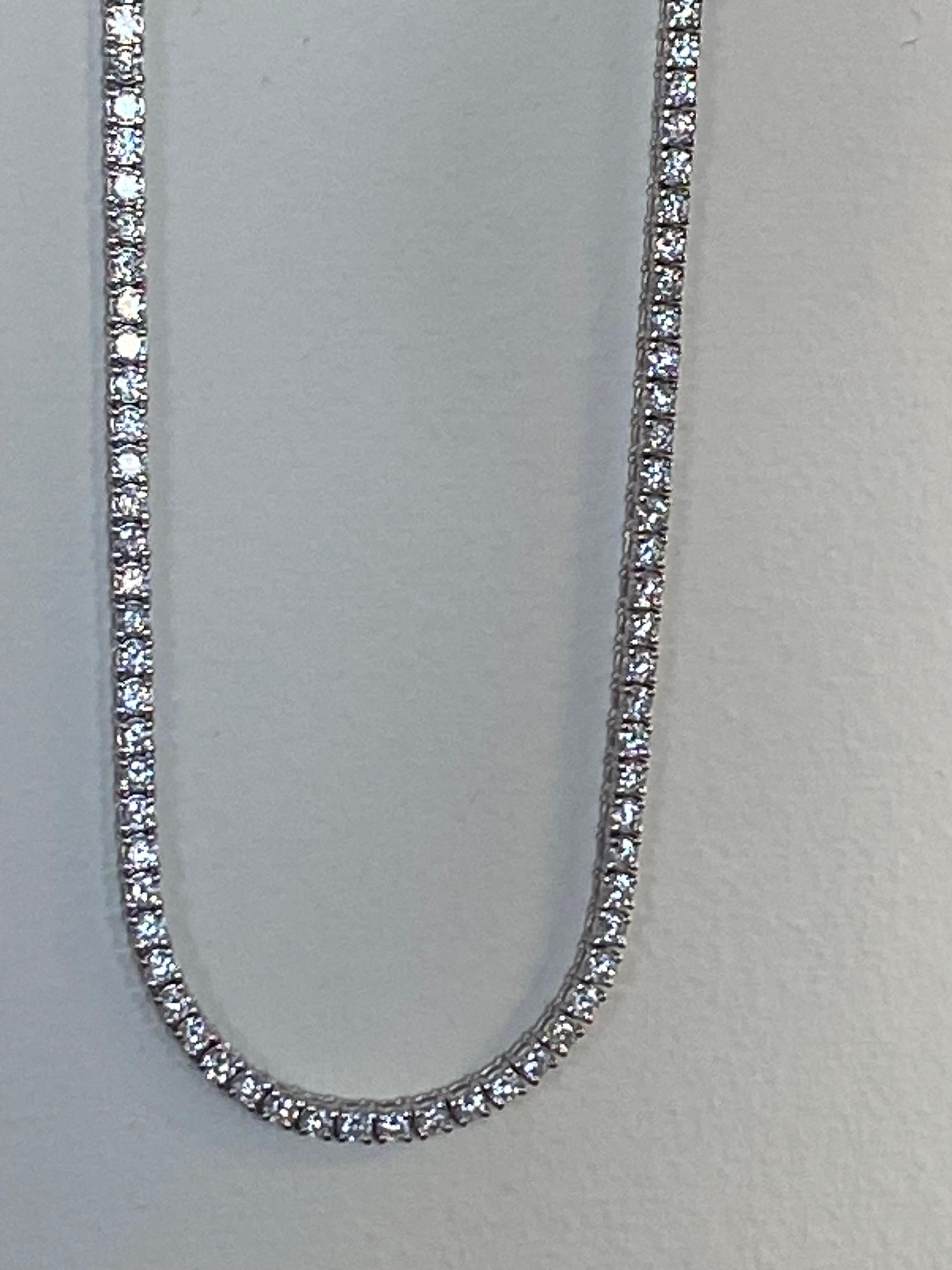 Round Cut Diamond Tennis Necklace 15.50 Carats For Sale