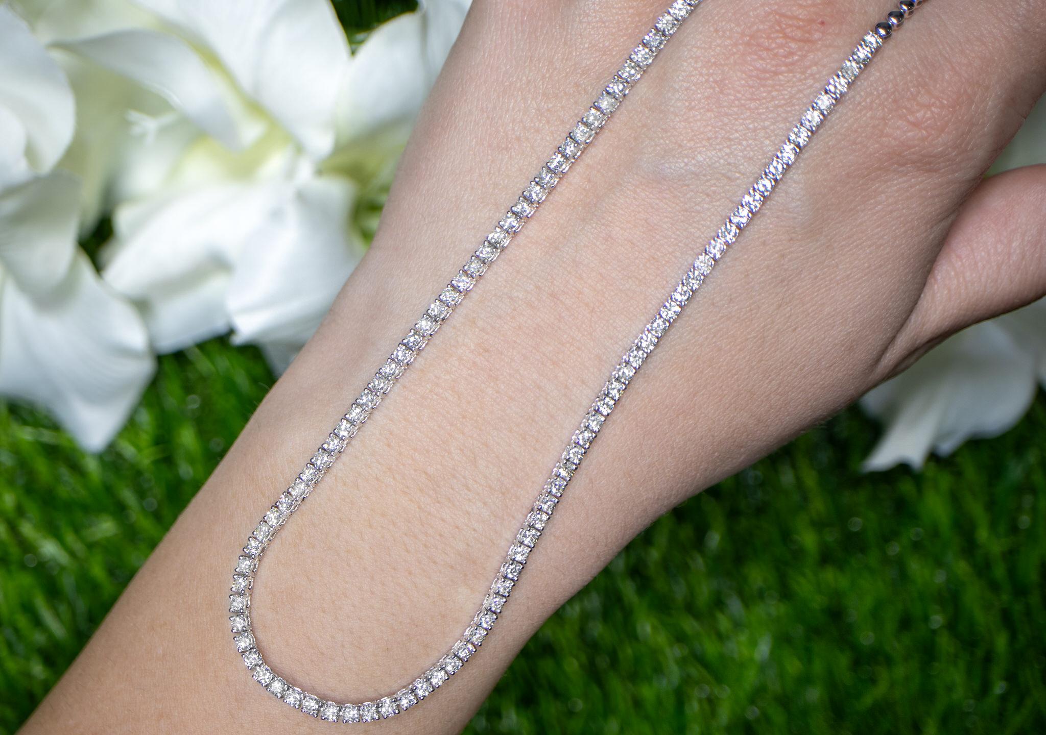 Contemporary Diamond Tennis Necklace 5.3 Carats 18K Gold For Sale