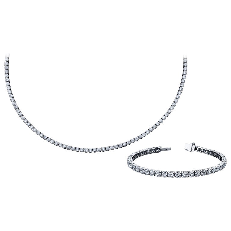 Diamond Tennis Necklace and Bracelet Set 20.51 Carats 18 Karat White