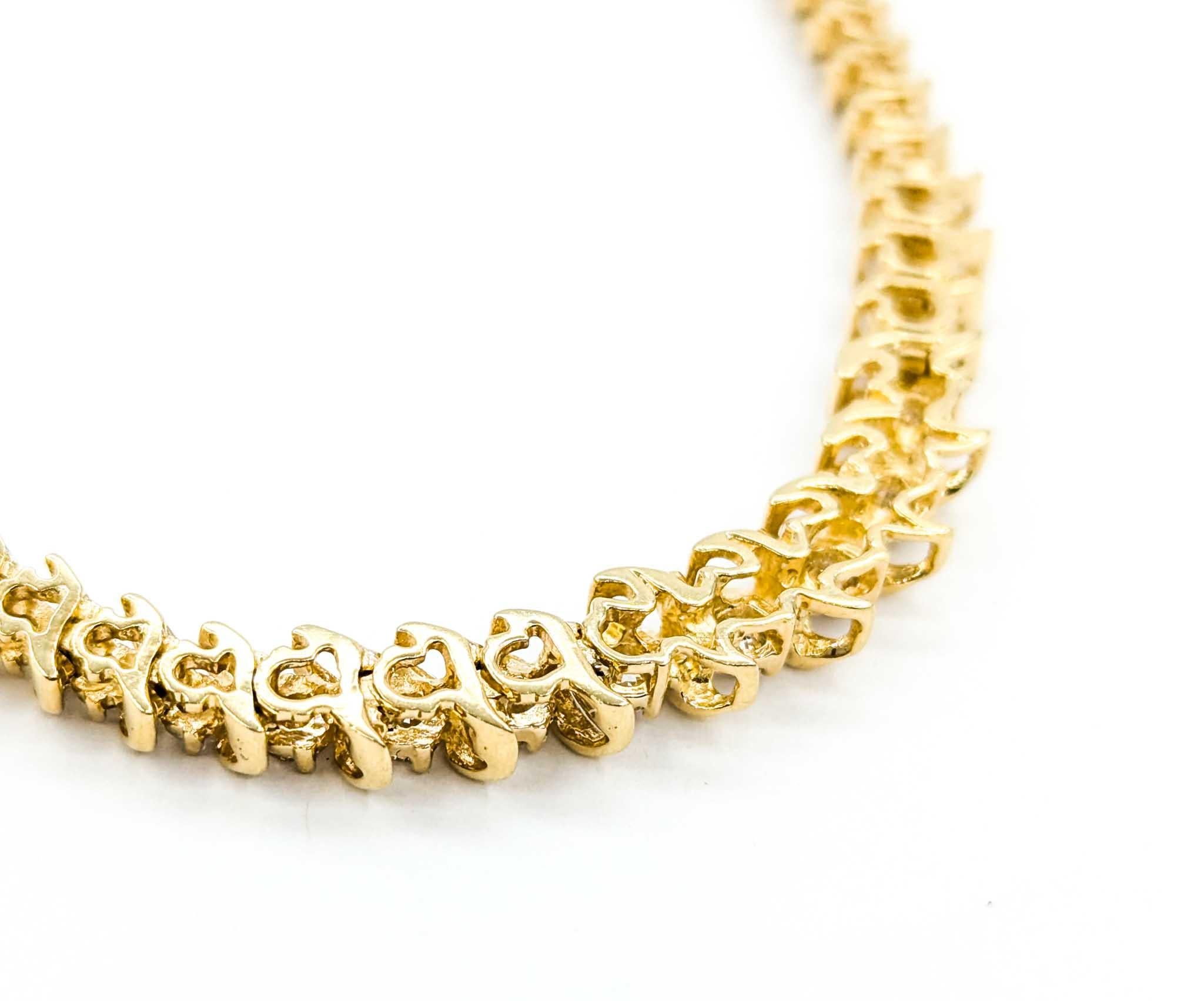 Diamond Tennis Necklace in 14k Yellow Gold

This beautiful tennis necklace is crafted in 14k yellow gold and features 5.00ctw of diamonds, offering a stunning display of brilliance. The diamonds are SI clarity with a near colorless white hue,