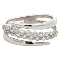 Anello con diamante a tre file The Claw 0,45 carati in oro giallo 14 carati G-H SI1-2 3,7 grammi