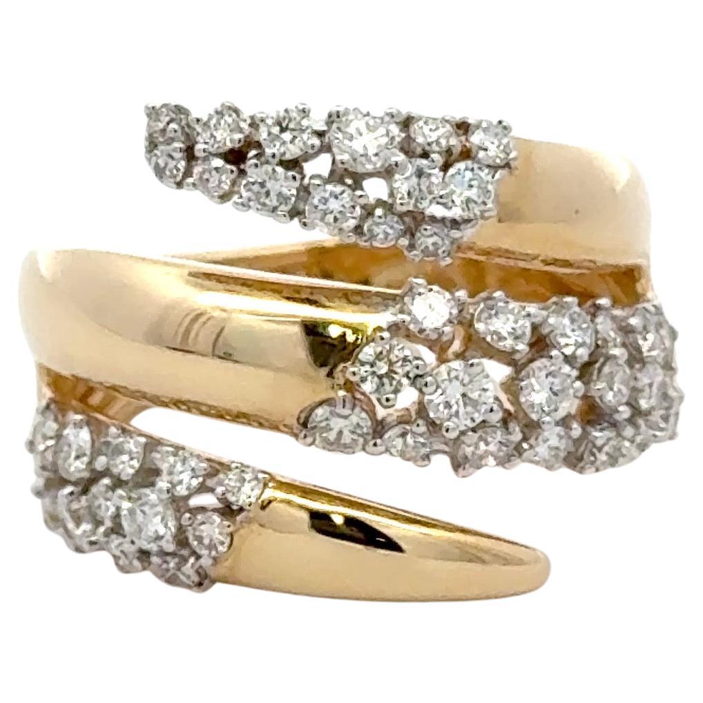 Anello con diamante a tre file The Row 0,92 carati in oro giallo 14 carati G-H SI1-2 5,9 grammi in vendita