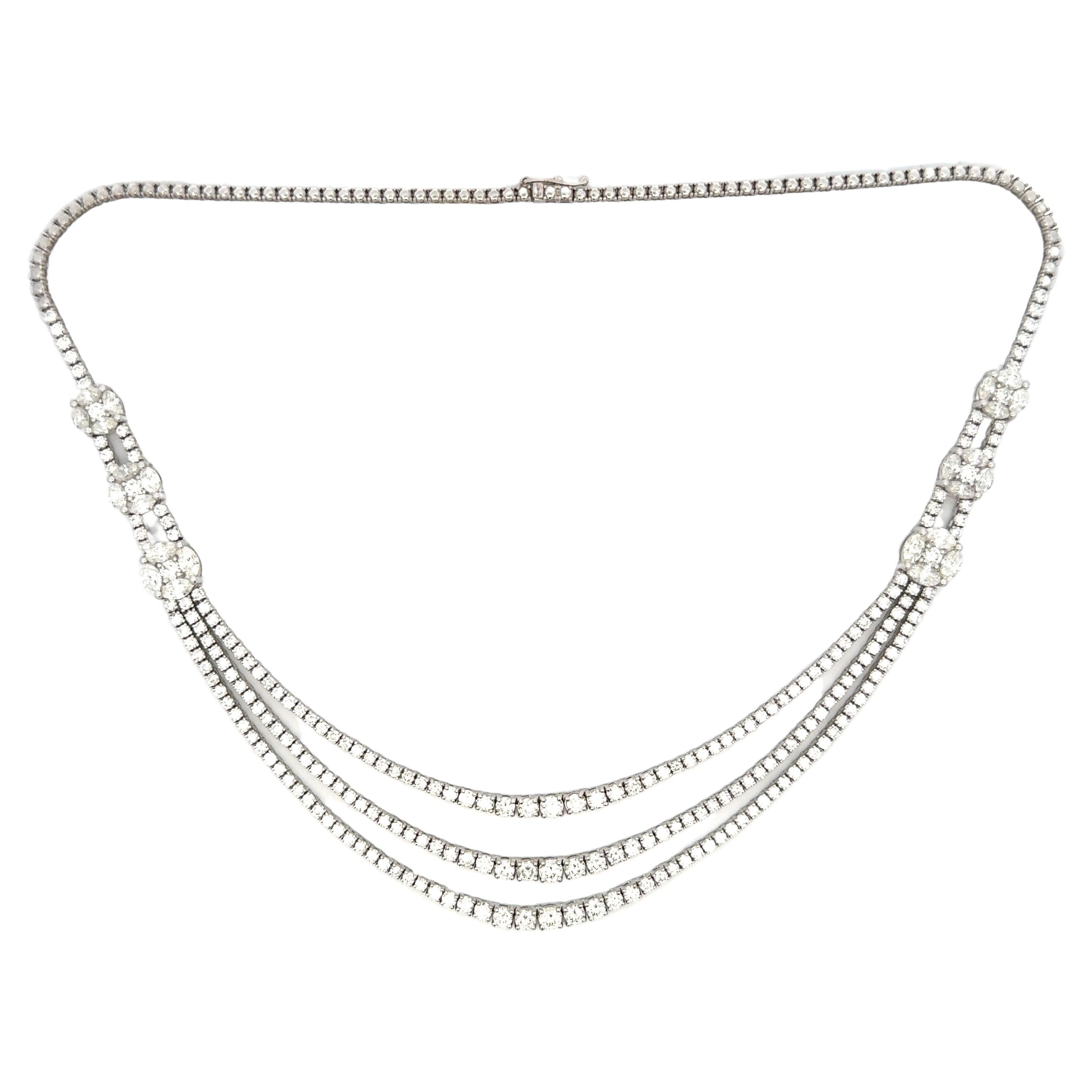 Diamant Dreireihige Riviere-Cluster-Halskette mit Diamanten 17,50 Karat 18 Karat Weißgold H-VS