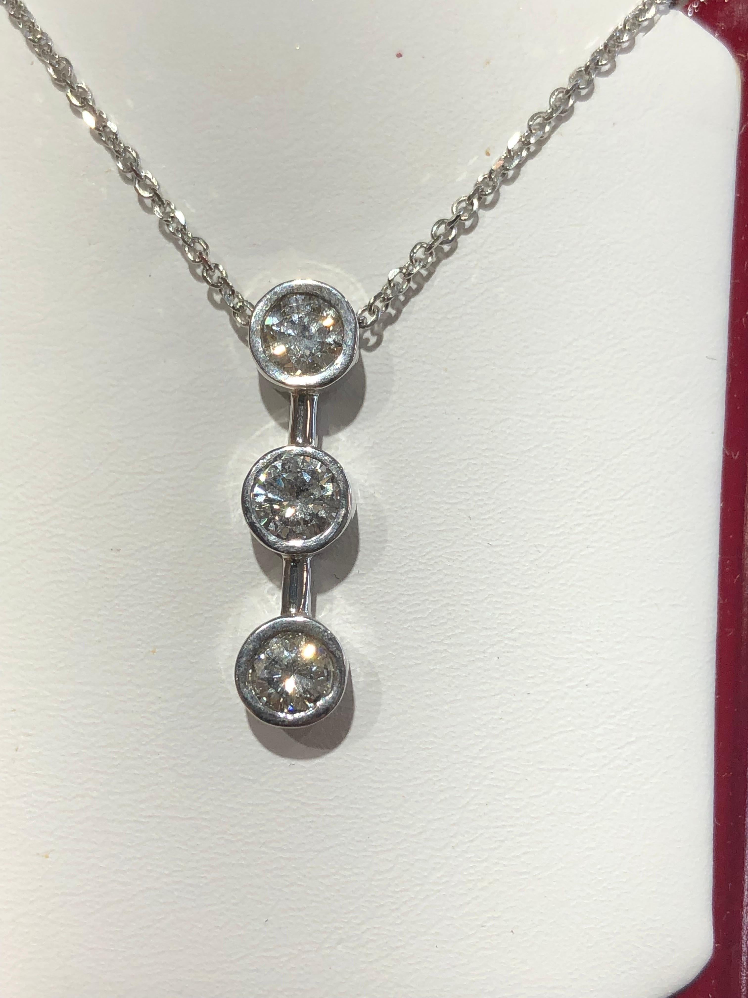 Round Cut Diamond Three Stone Pendant Necklace White Gold  For Sale