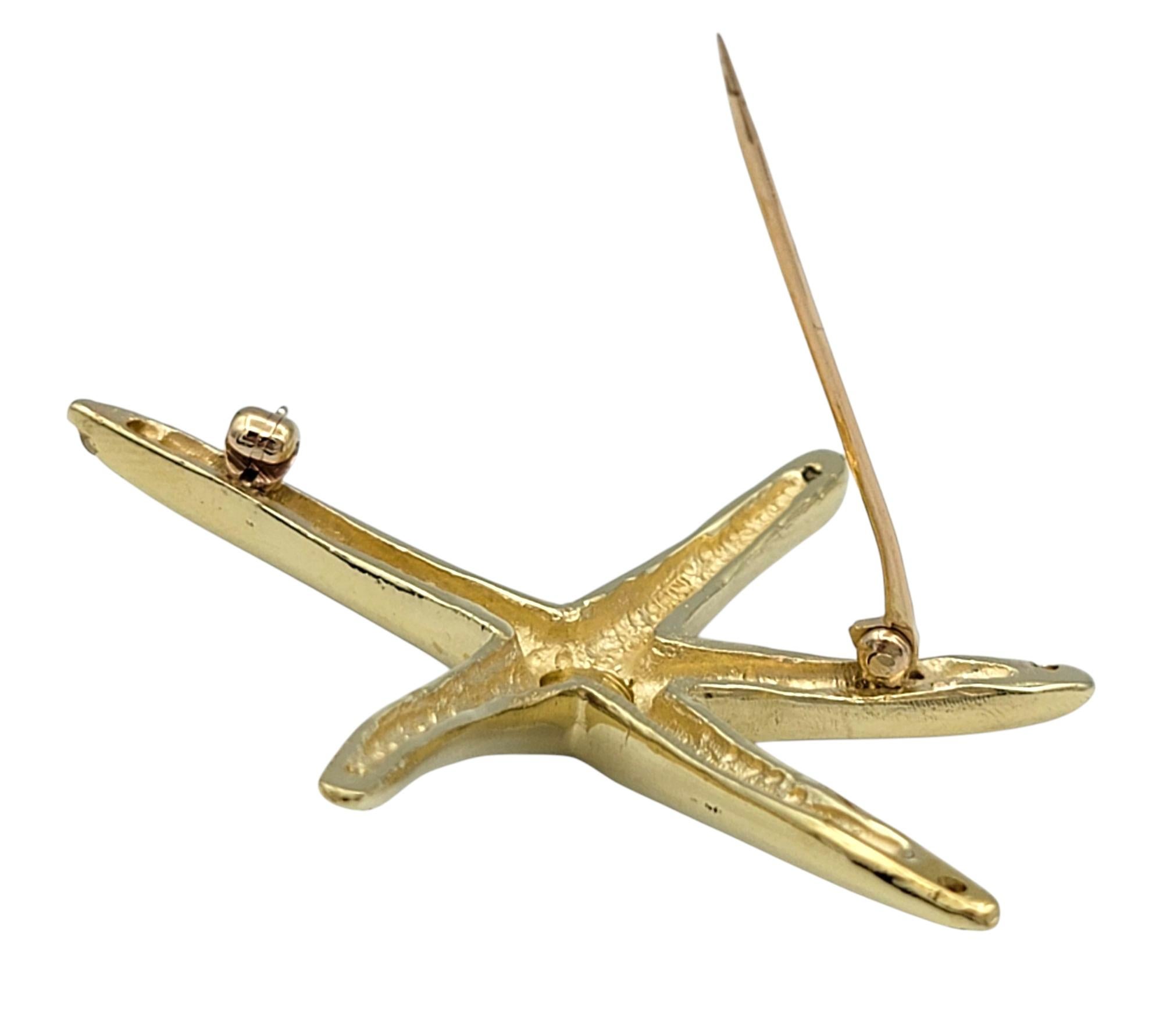 Broche étoile de mer avec diamants en or jaune poli 14 carats en vente 1