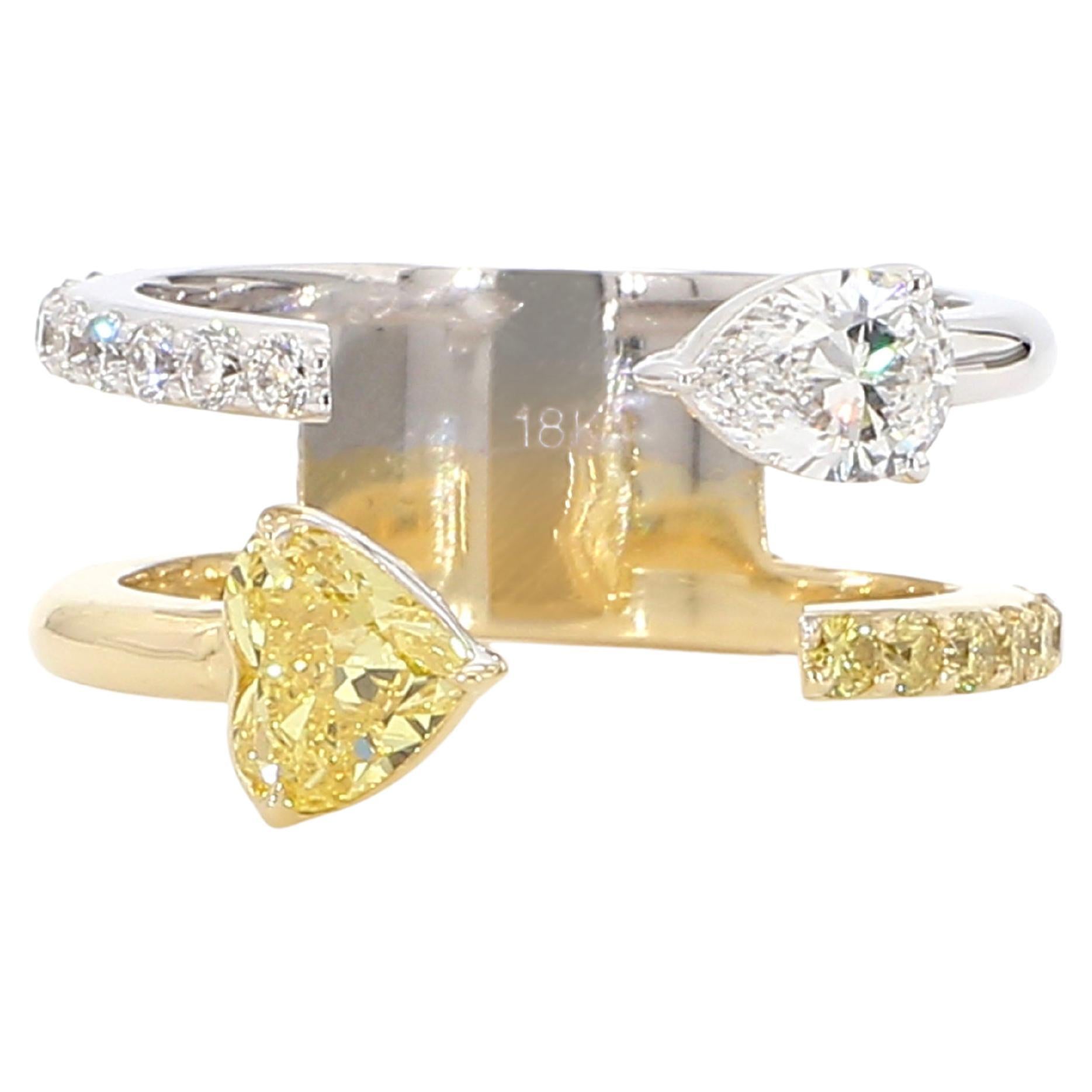 Diamond Toi et Moi Ring 1.43 Carat Fancy Vivid Yellow Diamond GIA Certified  For Sale