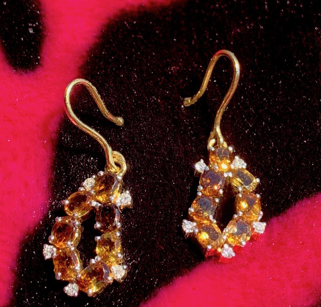 Diamond and Tourmaline Earrings in 18 Karat Yellow Gold In New Condition For Sale In Fort Collins, CO