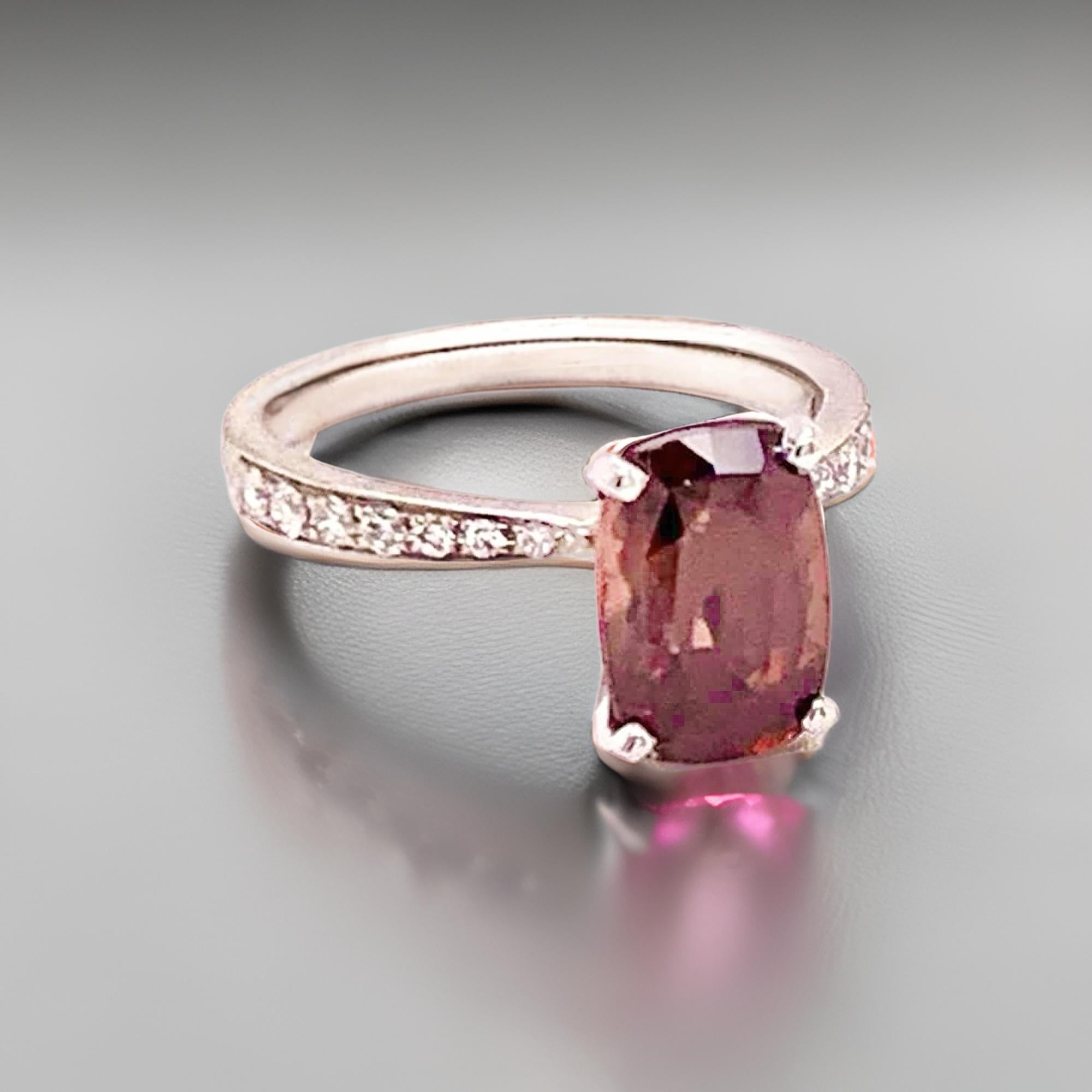 De las mujeres Diamante Turmalina Rubelita Anillo 6.75 Oro 18k 4.01 Tcw Mujer Certificado en venta