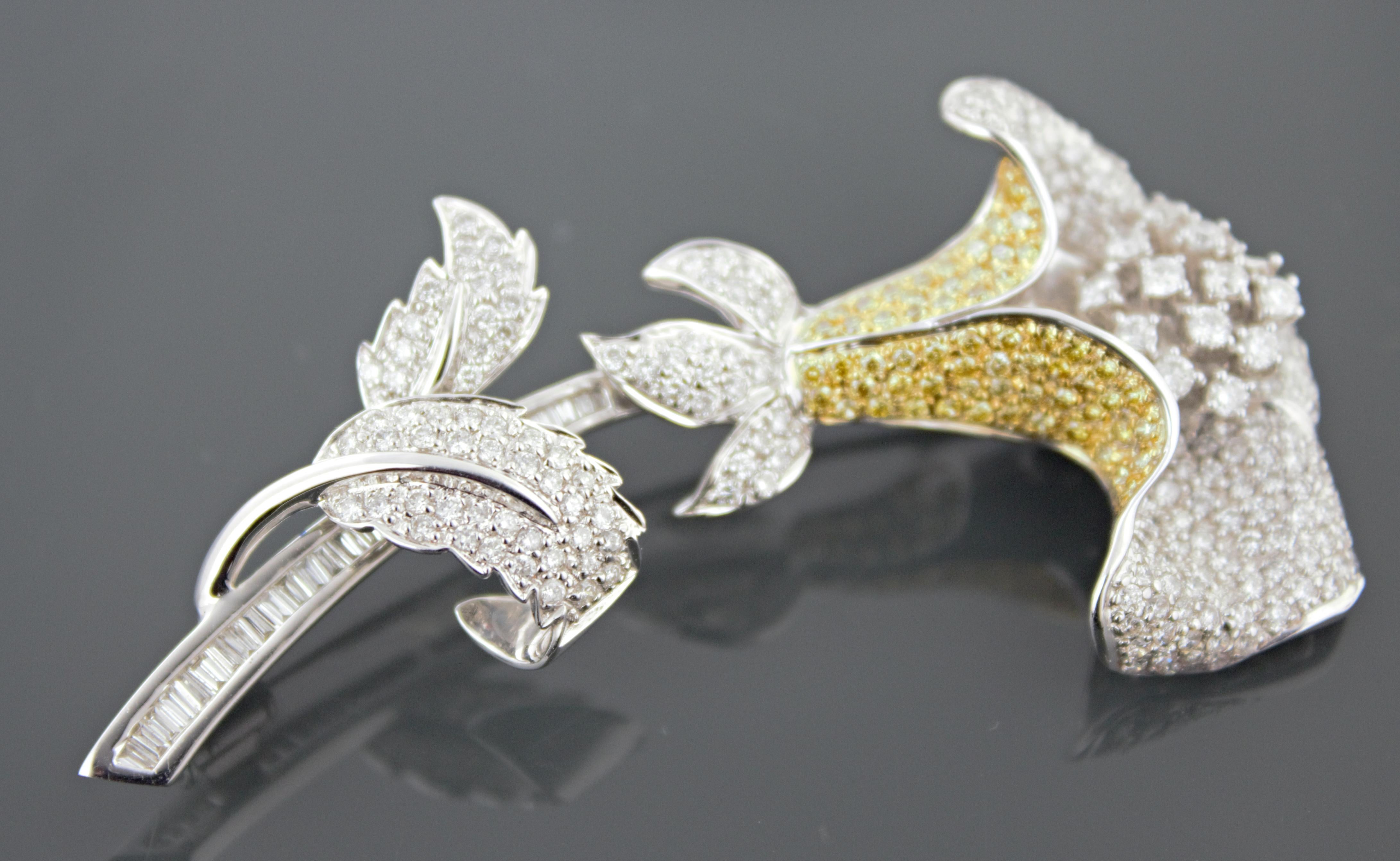 Diamond, Treated Yellow Diamond, 18k White Gold Flower Brooch In Good Condition For Sale In Pleasant Hill, CA