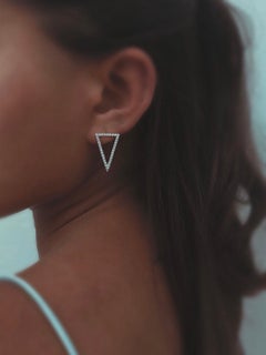 Tanisa Nahata Diamond Triangles Earring in 18 Karat Gold