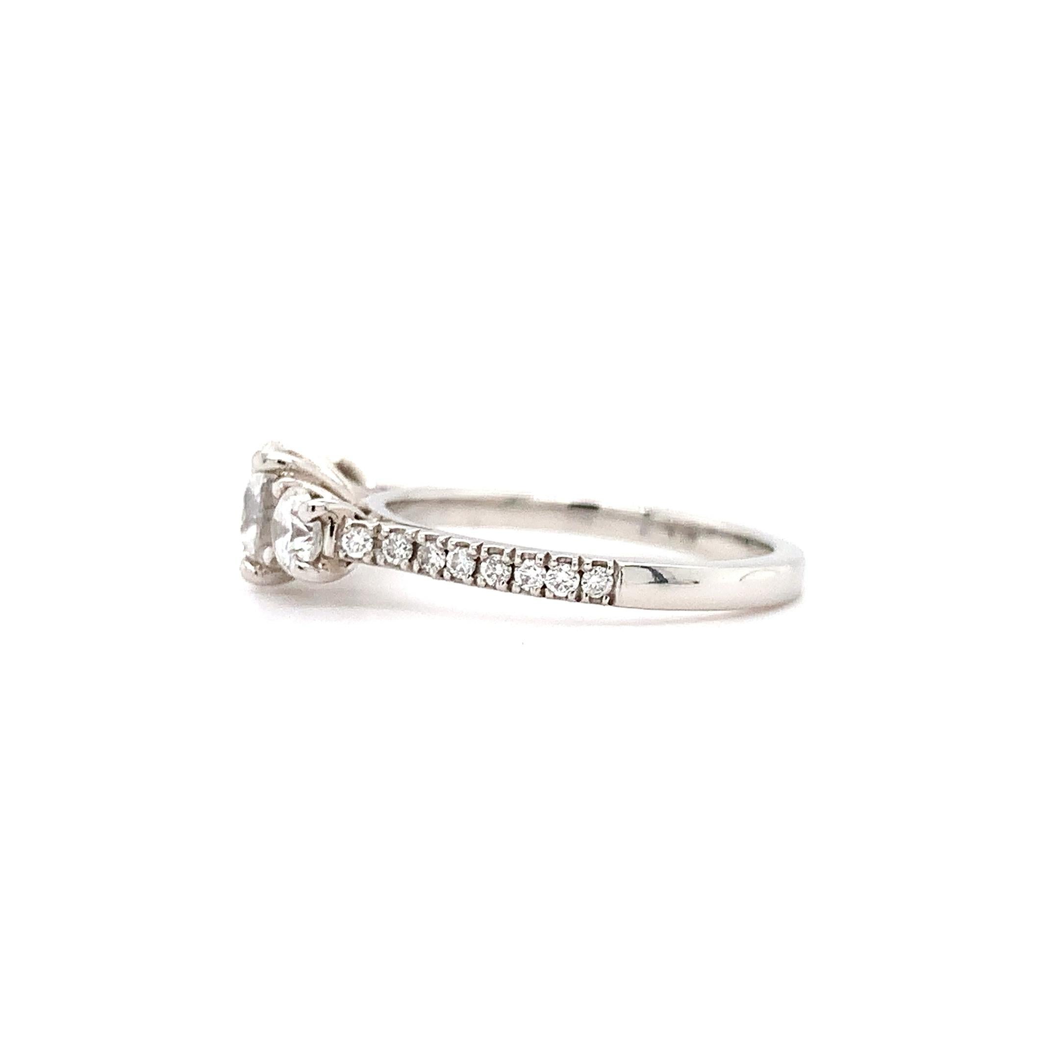 Round Cut Diamond trilogy three stone engagement ring platinum For Sale
