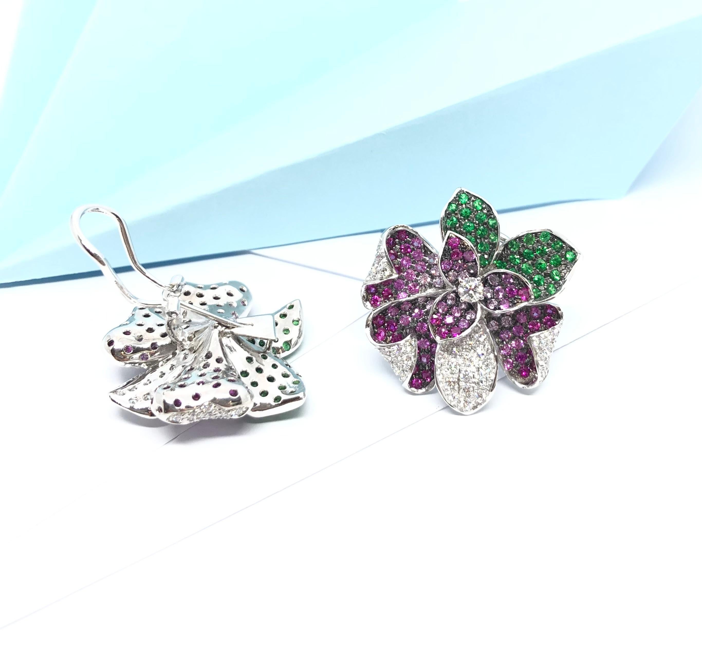 Diamant-, Tsavorit- und rosa Saphir-Ohrringe aus 18 Karat Weißgold im Angebot 7