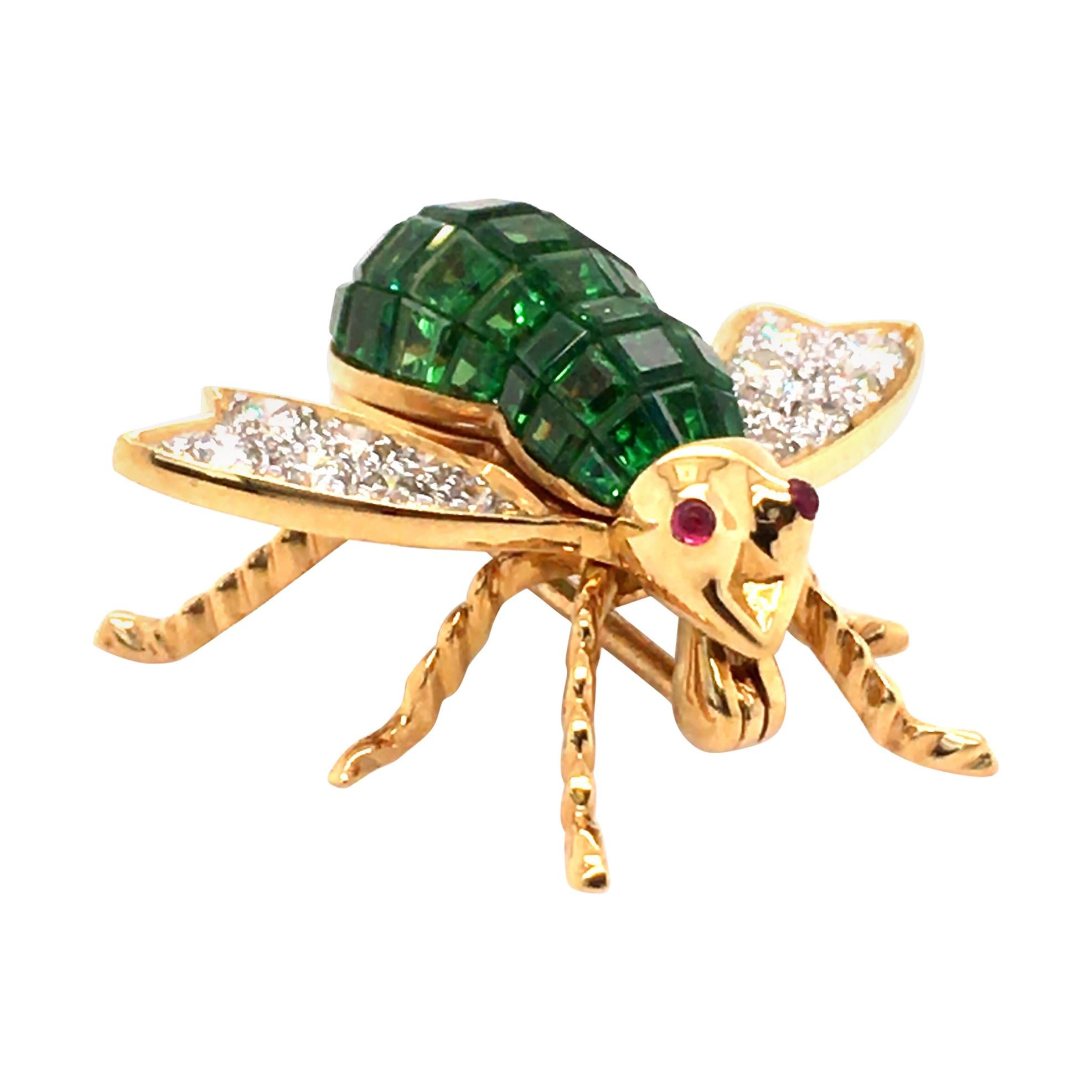 Diamond, Tsavorite and Ruby Insect Brooch in 18 Karat Yellow Gold For Sale