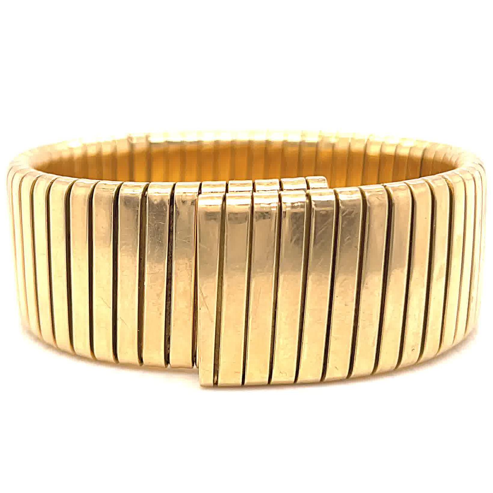 Diamond Tubogas Bangle Bracelet 18k Gold Vintage, Italian In Excellent Condition In Beverly Hills, CA