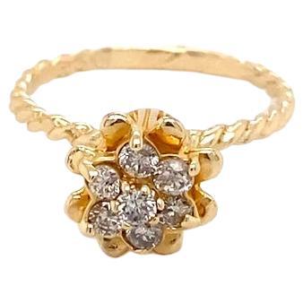 Bague tulipe en or jaune 14 carats, diamant 0.42 carats, grappe florale sur anneau torsadé en vente