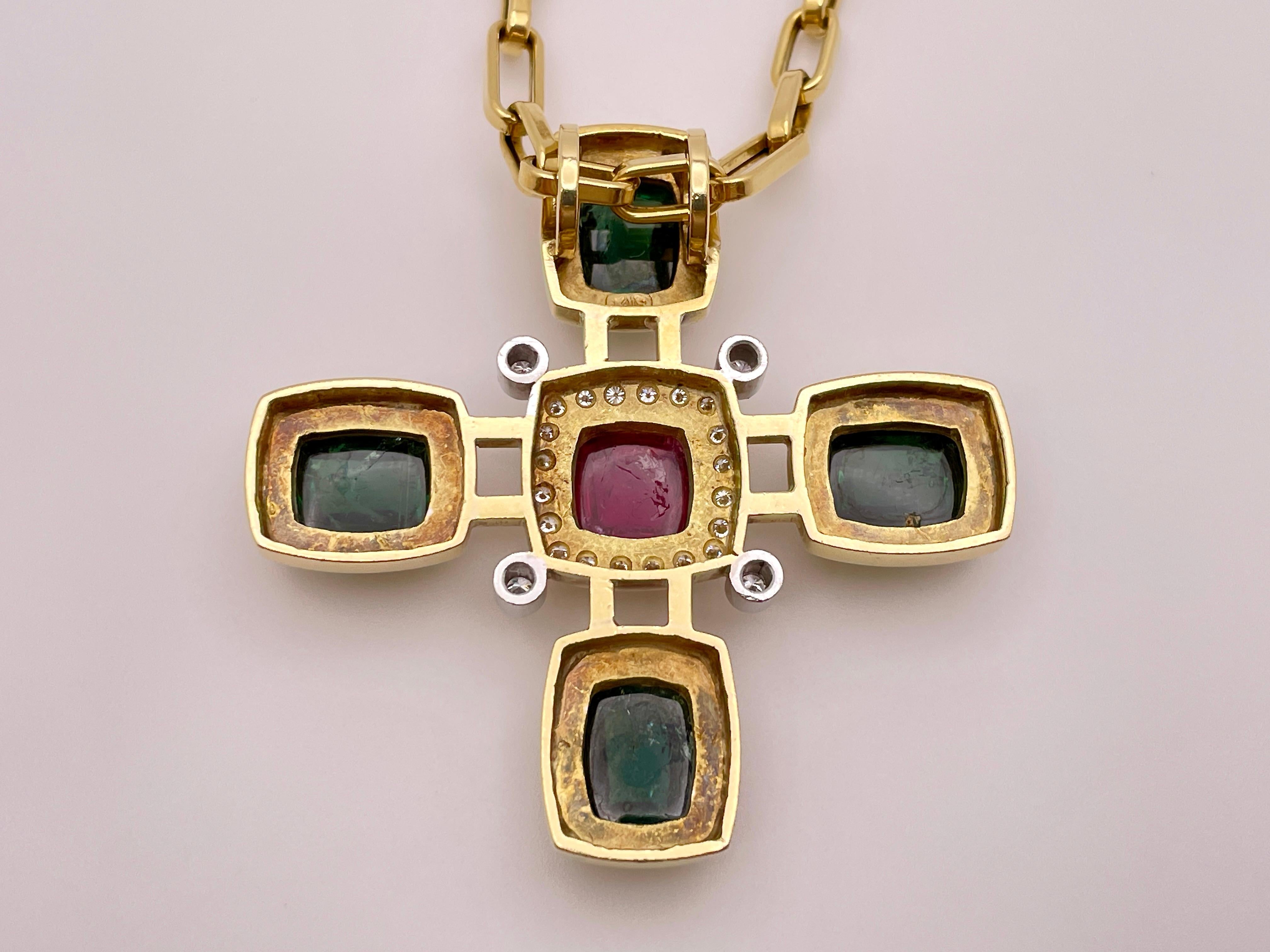 Diamant Turmalin 18K Gelbgold Griechisches Kreuz Halskette im Angebot 1