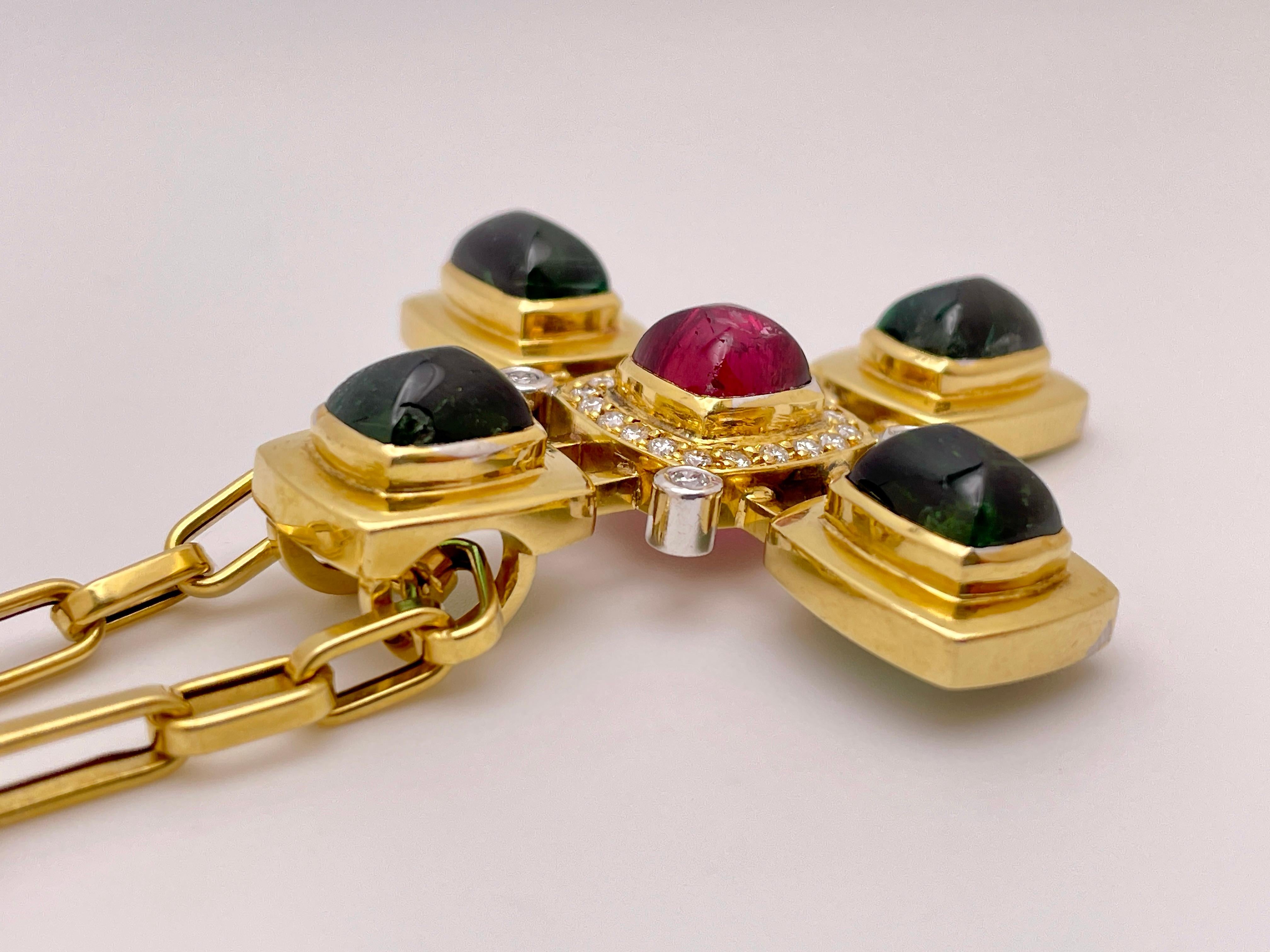 Diamant Turmalin 18K Gelbgold Griechisches Kreuz Halskette im Angebot 4