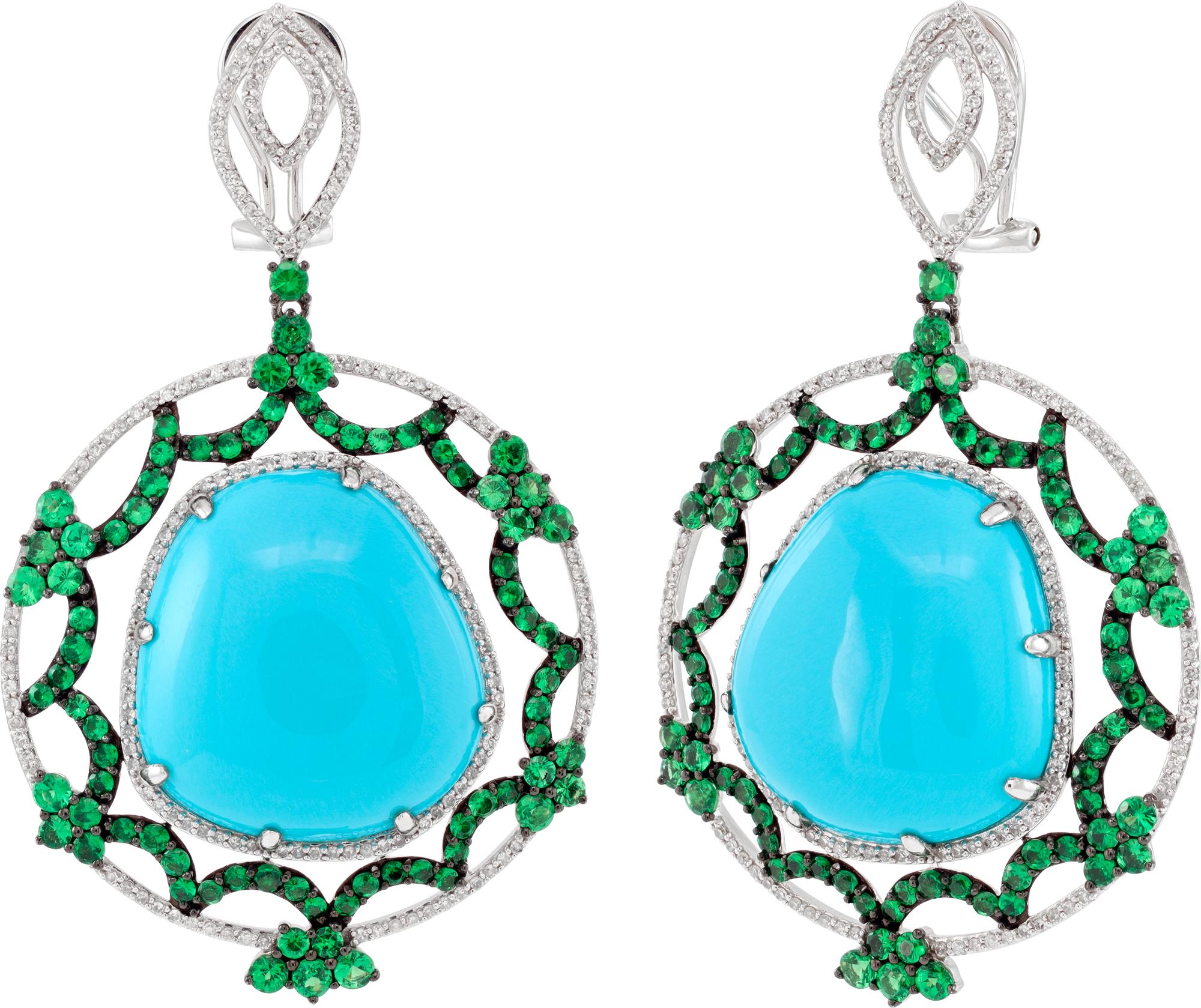 Orecchini di diamanti con turchese e peridoto in oro bianco 14 carati con chiusura a moschettone e omega e circa 1 carato di diamanti. Diametro = 1,50 pollici. Lunghezza dell'appendino: 2,5 pollici.