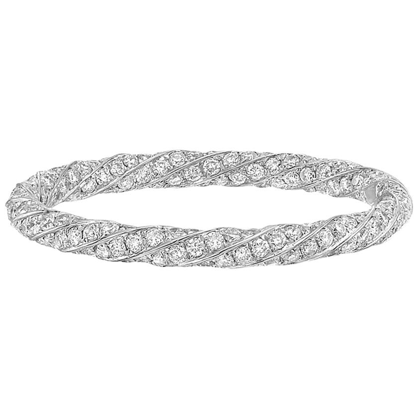 Diamond Twist Eternity Band '0.82 Carat' For Sale