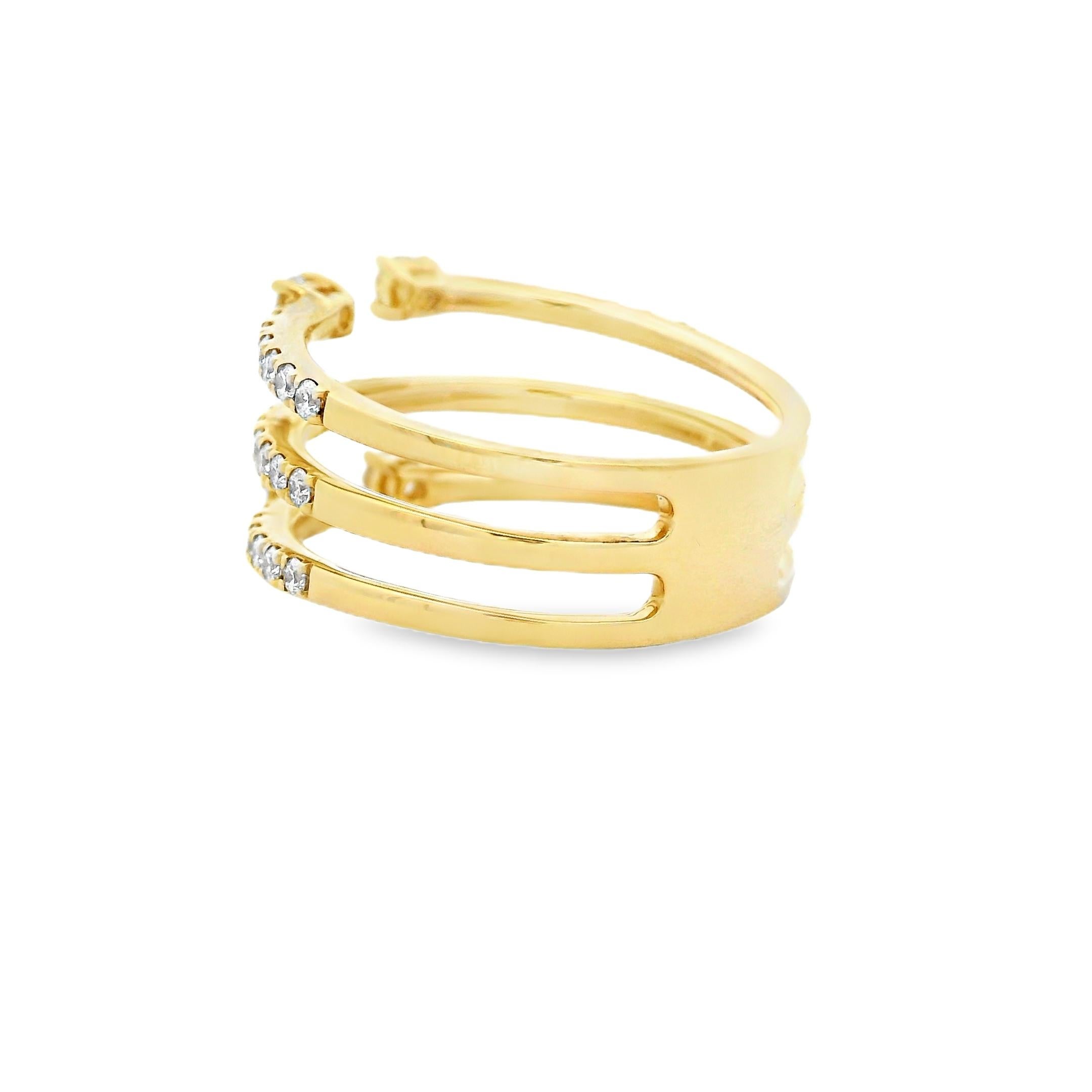 Bague torsadée en or jaune 14K avec 0.75 carats Taille 7 Neuf - En vente à New York, NY