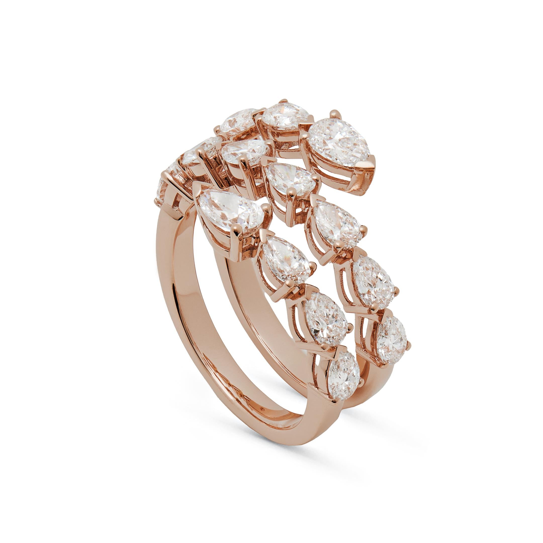 Pear Cut Diamond Twist Rose Gold Ring For Sale