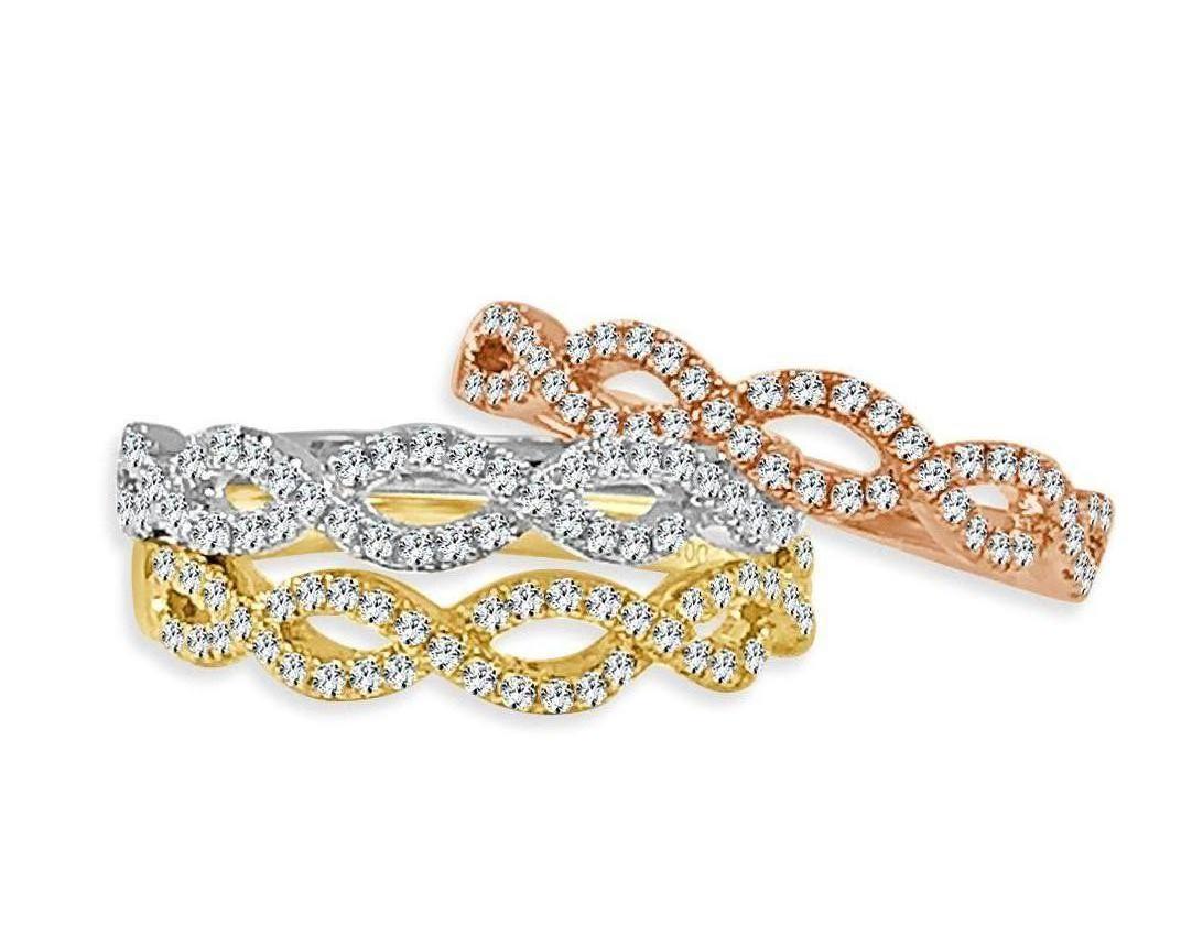 Bague empilable Twist en or 14 carats et diamants de 1/4 carat poids total Pour femmes Neuf - En vente à Great neck, NY