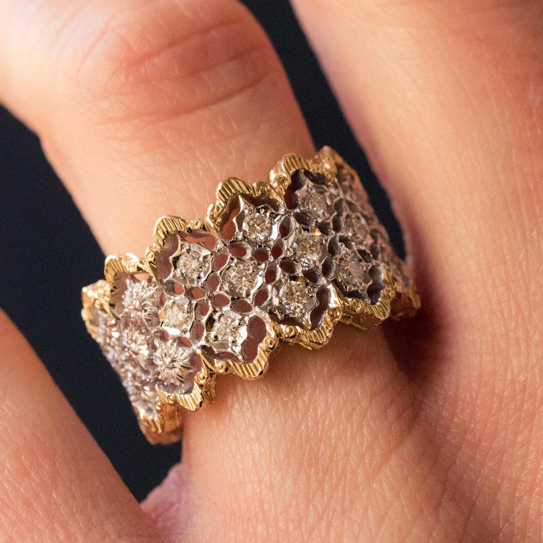 Diamond Two-Color Gold Filigree Ring In New Condition For Sale In Poitiers, FR