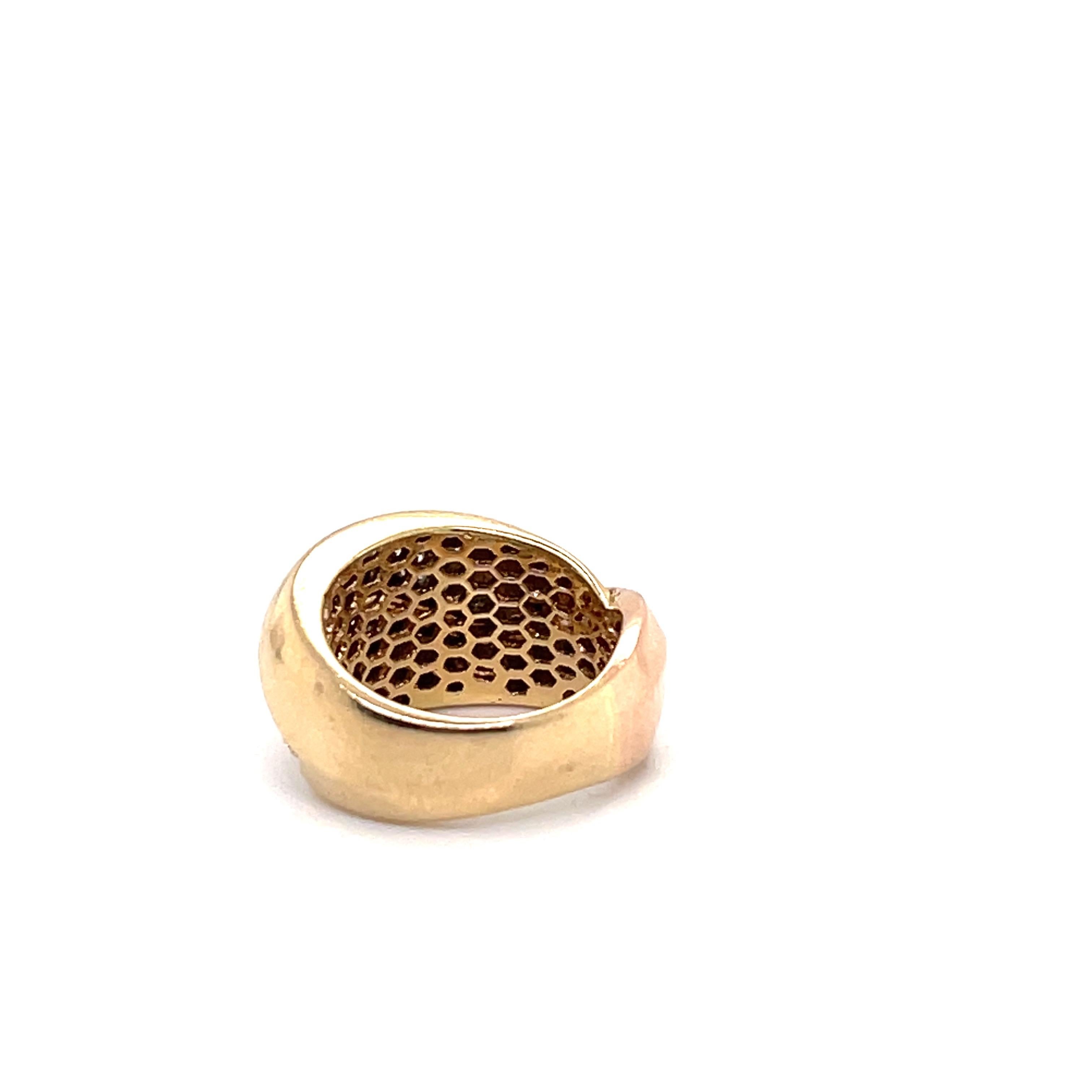 Contemporary Diamond Two Tone Gold Ring 10 Grams 0.75 Carats 14 Karat For Sale