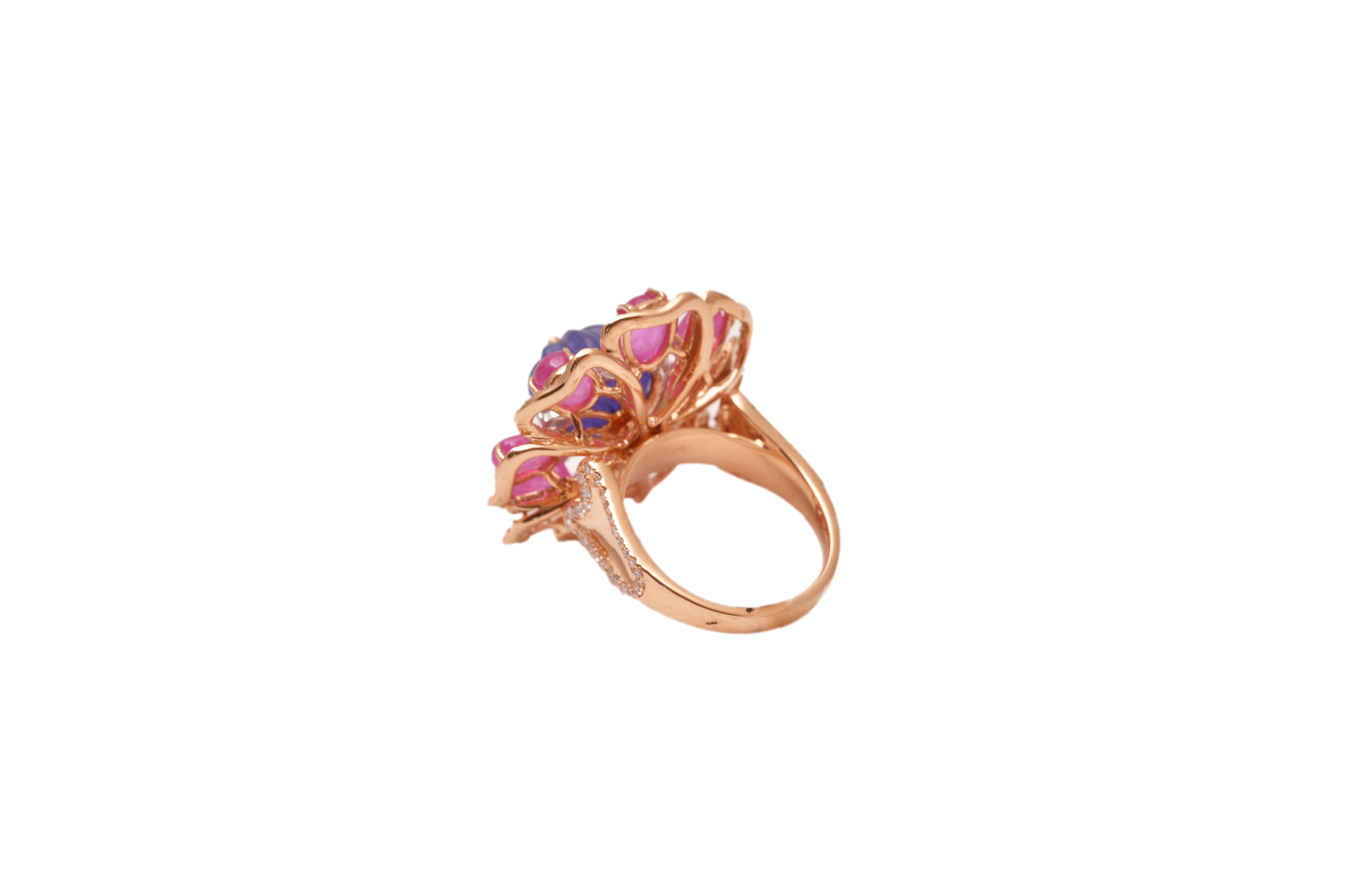 Antique Cushion Cut 18k gold 1.57cts  Diamond & 6.36cts Tanzanite & 6.18cts Ruby Ring For Sale