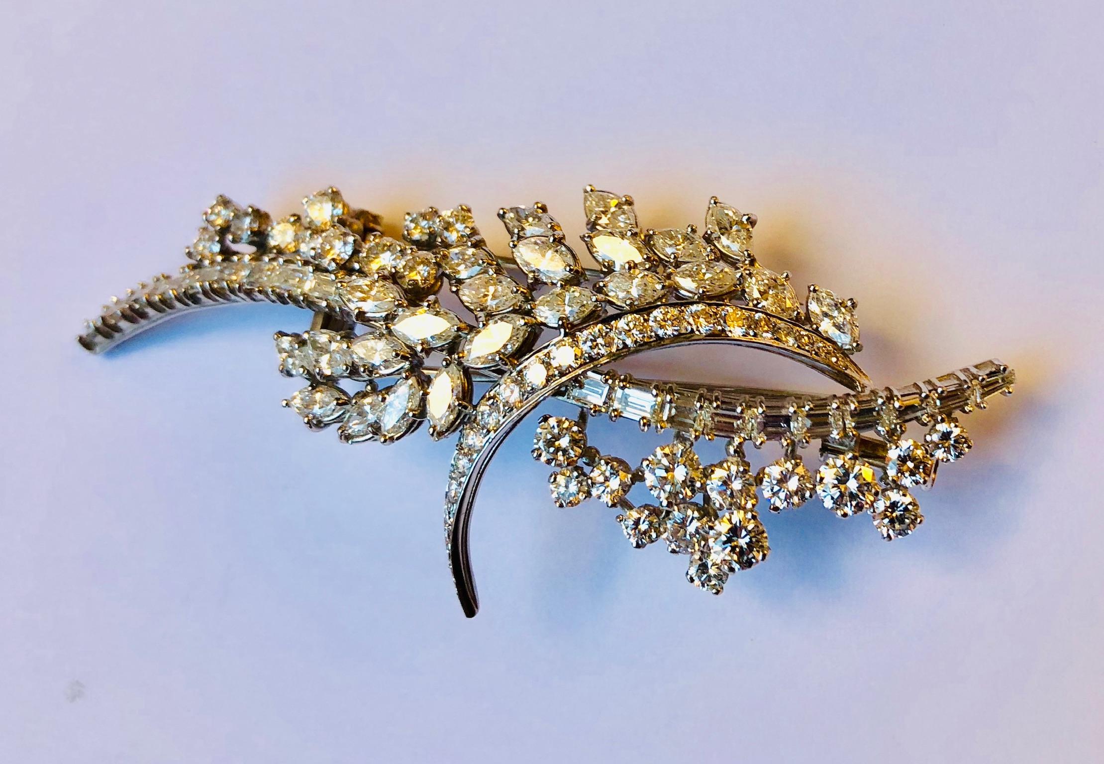 Diamond Van der Veken High Jewelry Brooche For Sale 1