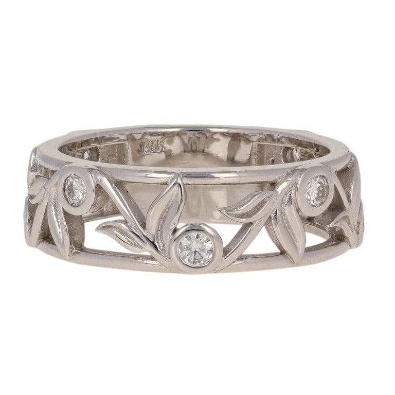 Diamond Vine Band Ring, 14 Karat White Gold Round Cut .30 Carat at 1stDibs