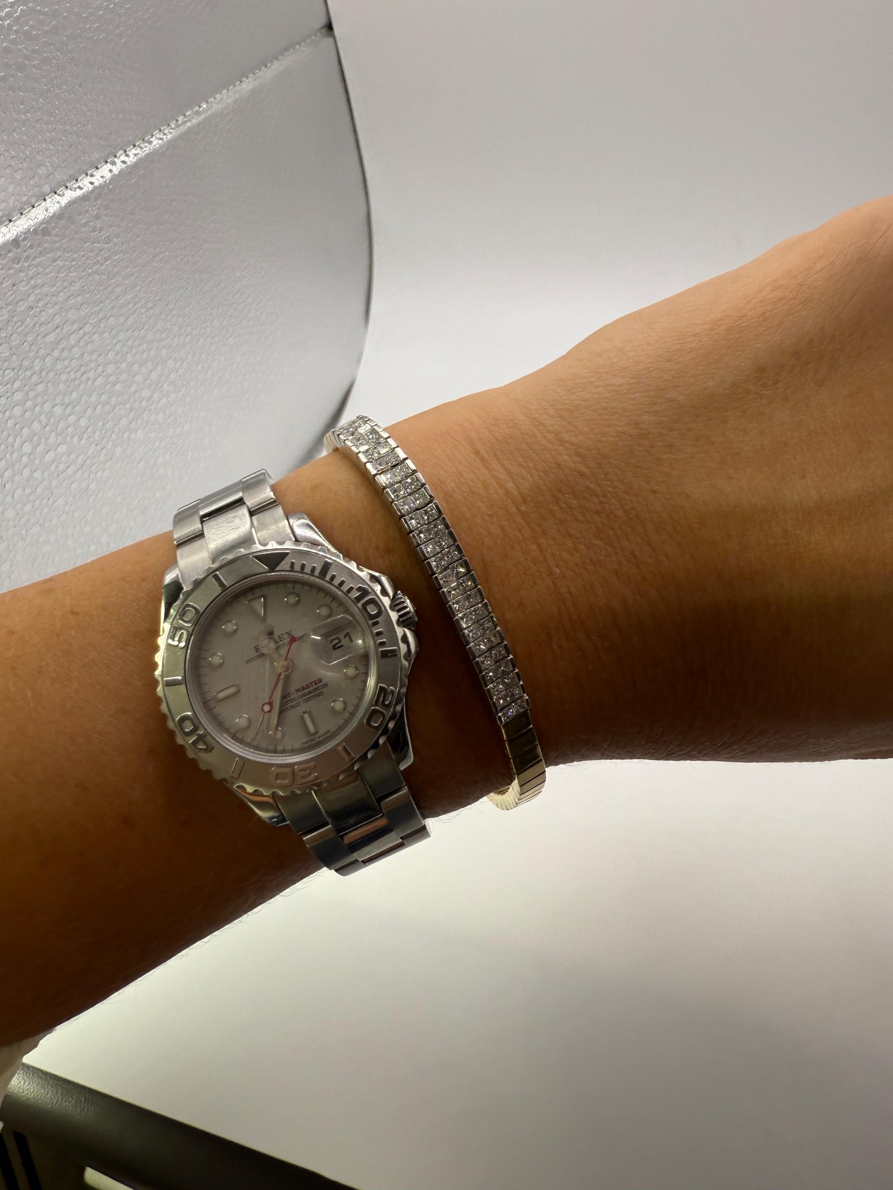 Taille ronde Bracelet Vintage By en or blanc et jaune 14KT avec diamants en vente
