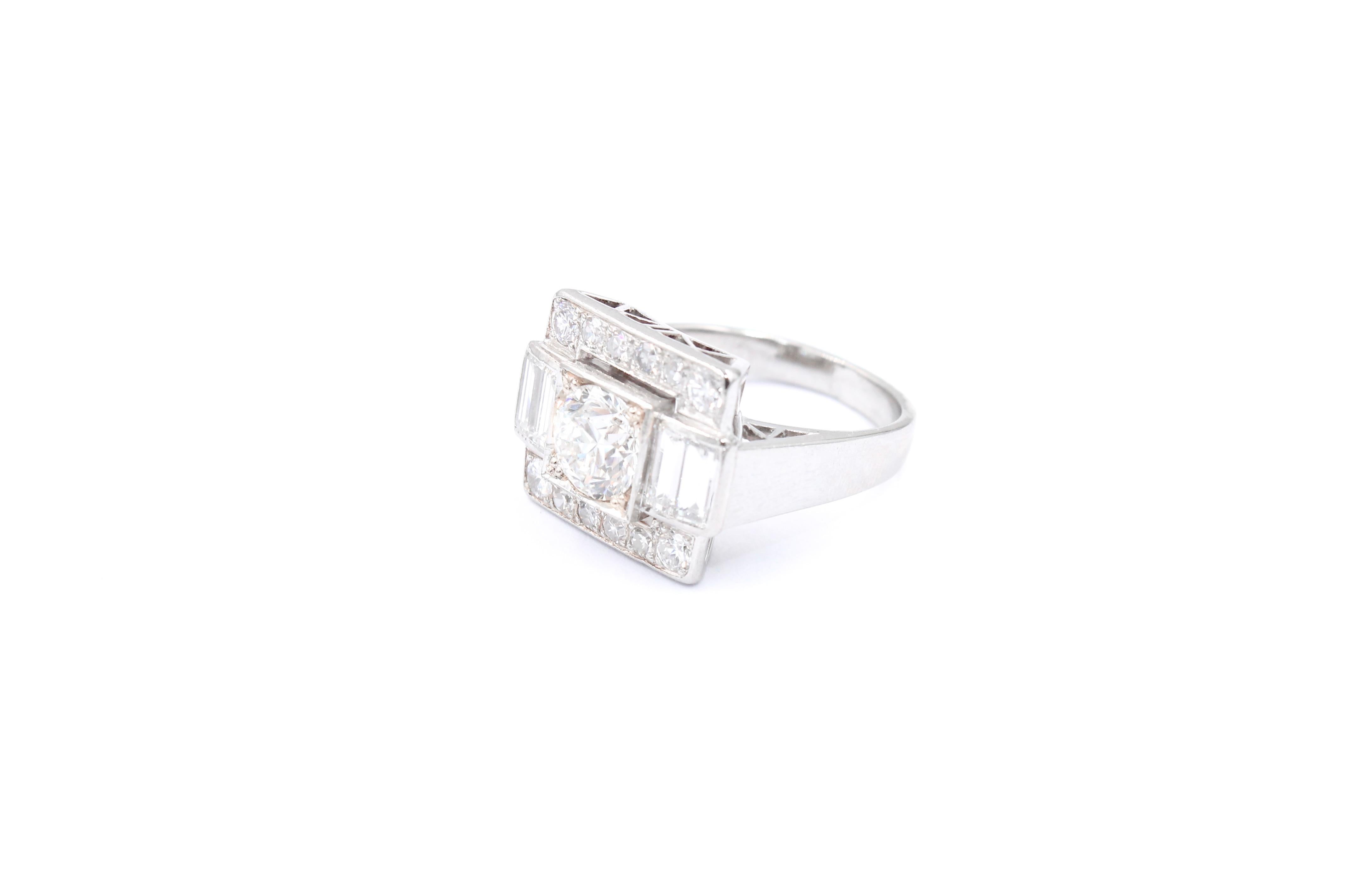 Diamant Vintage Ring CIRCA 1950 mit 1,08 Karat Diamant in der Mitte  (Brillantschliff) im Angebot