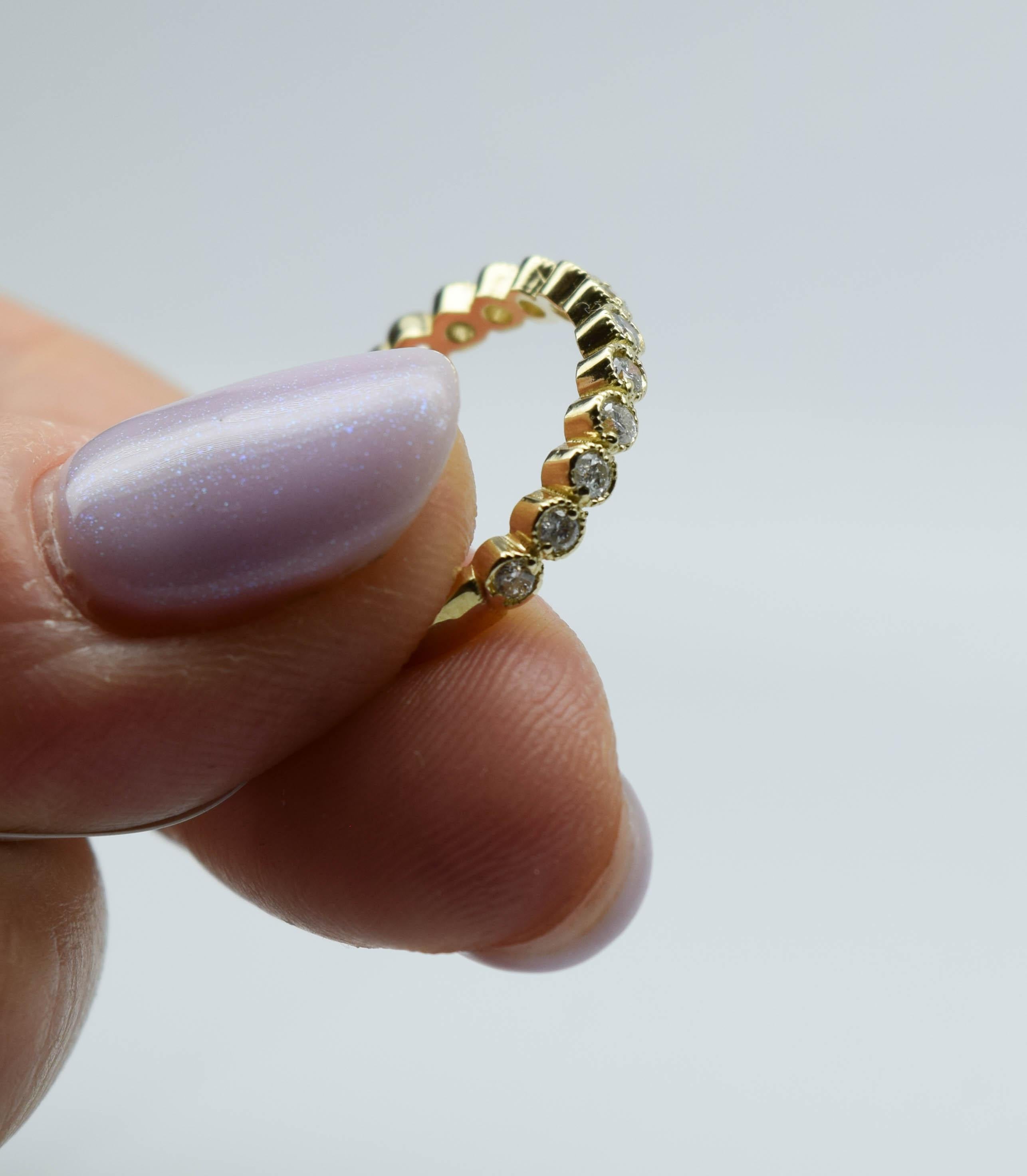 Women's or Men's Diamond Vintage weding band 10KT gold 12 diamonds ring handfinished For Sale