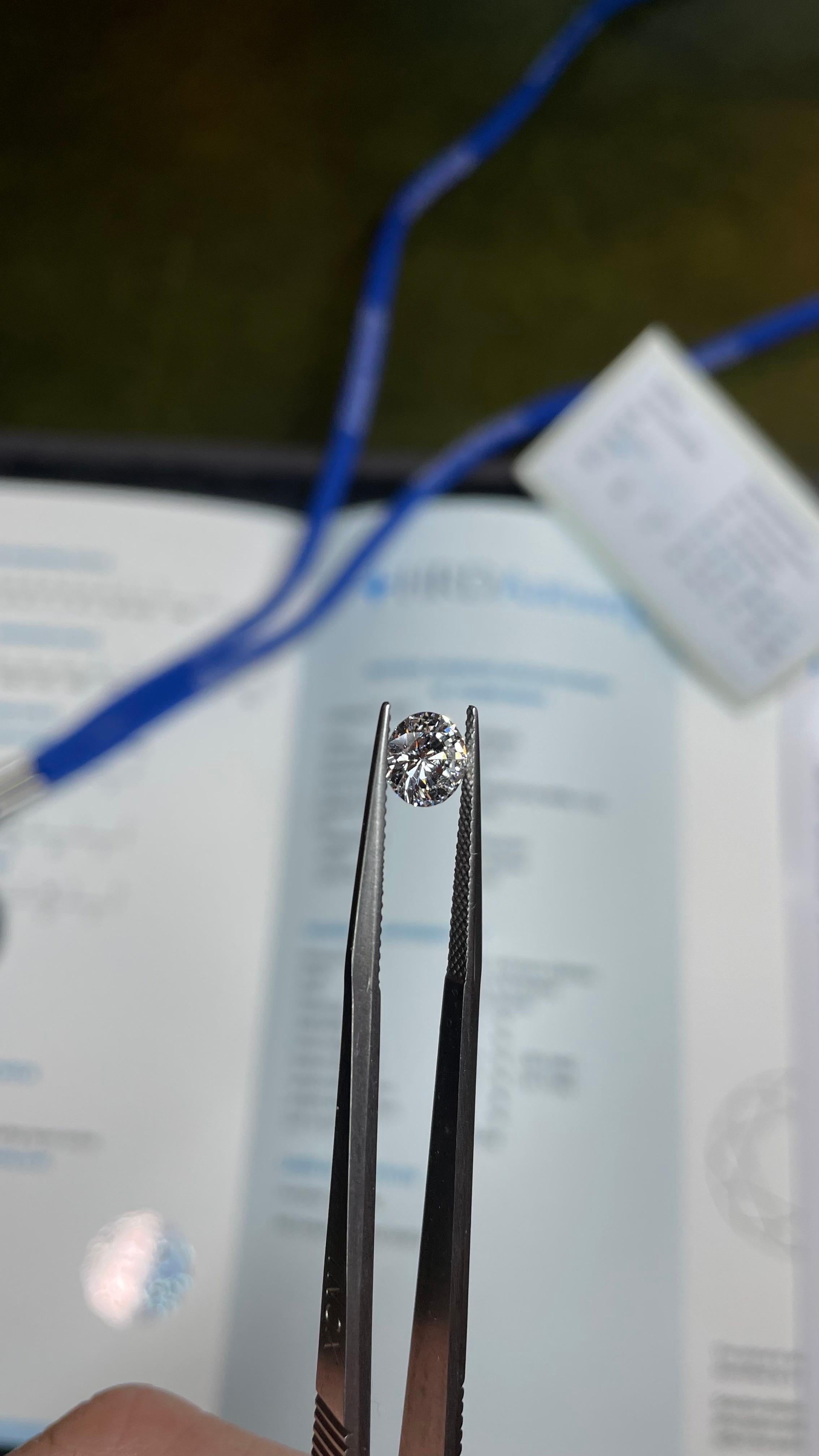 Diamante VVS1 Colore:D Certificato HRD Anversa 1,01ct in vendita 8