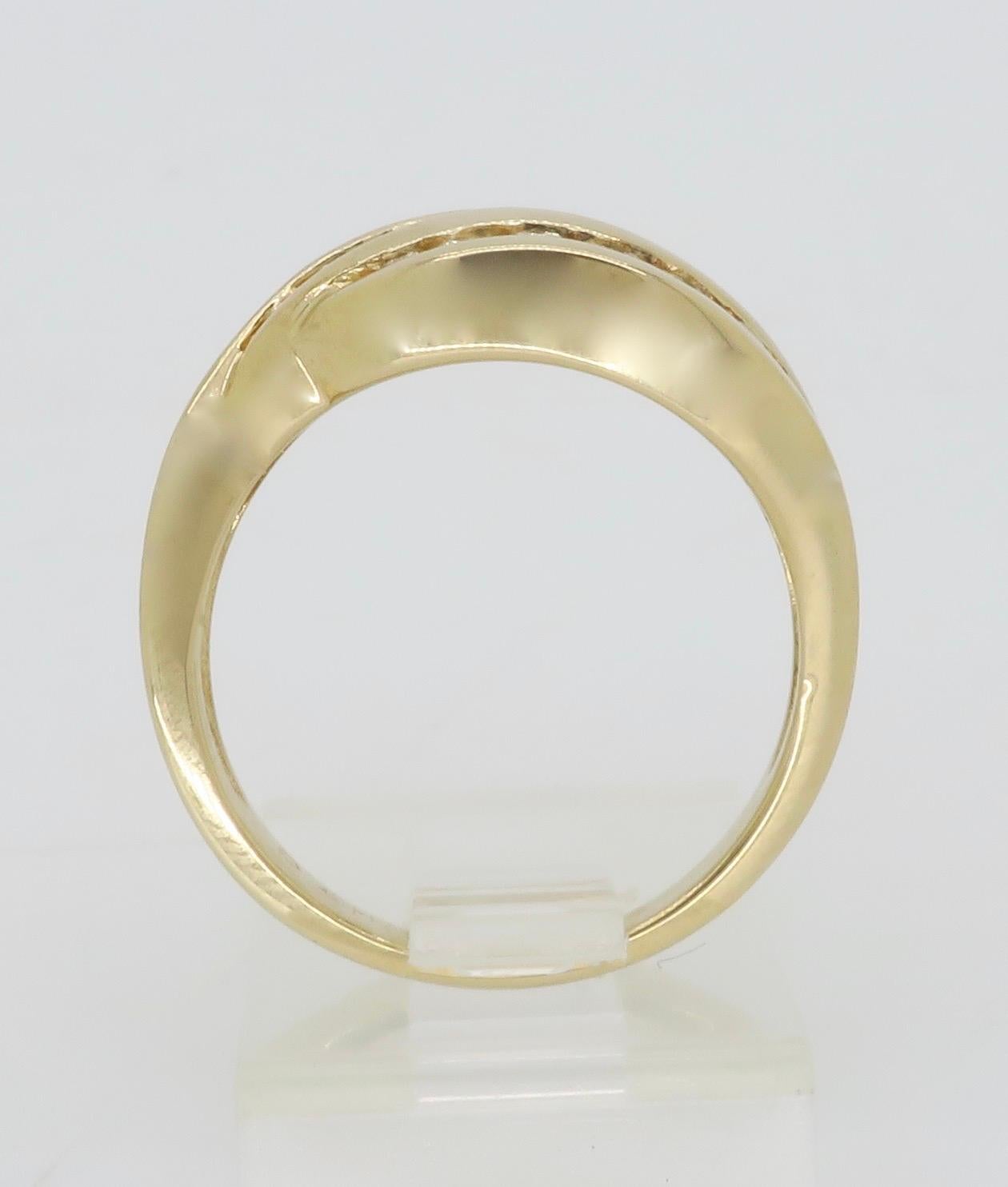 Diamond Wave Cocktail Ring  For Sale 3