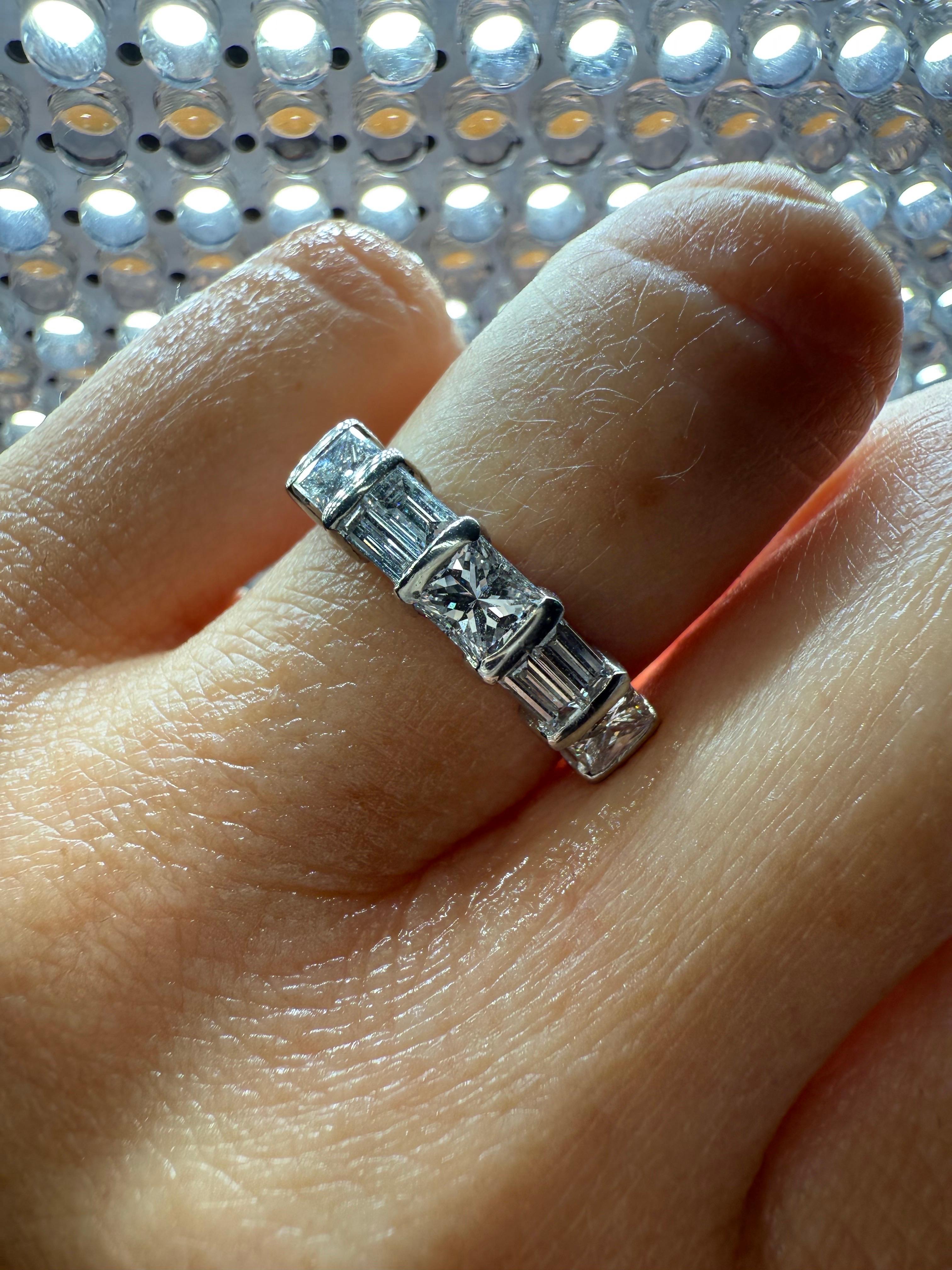 Diamant Ehering 1,20 Karat Platin Damen Diamantring für Damen oder Herren im Angebot