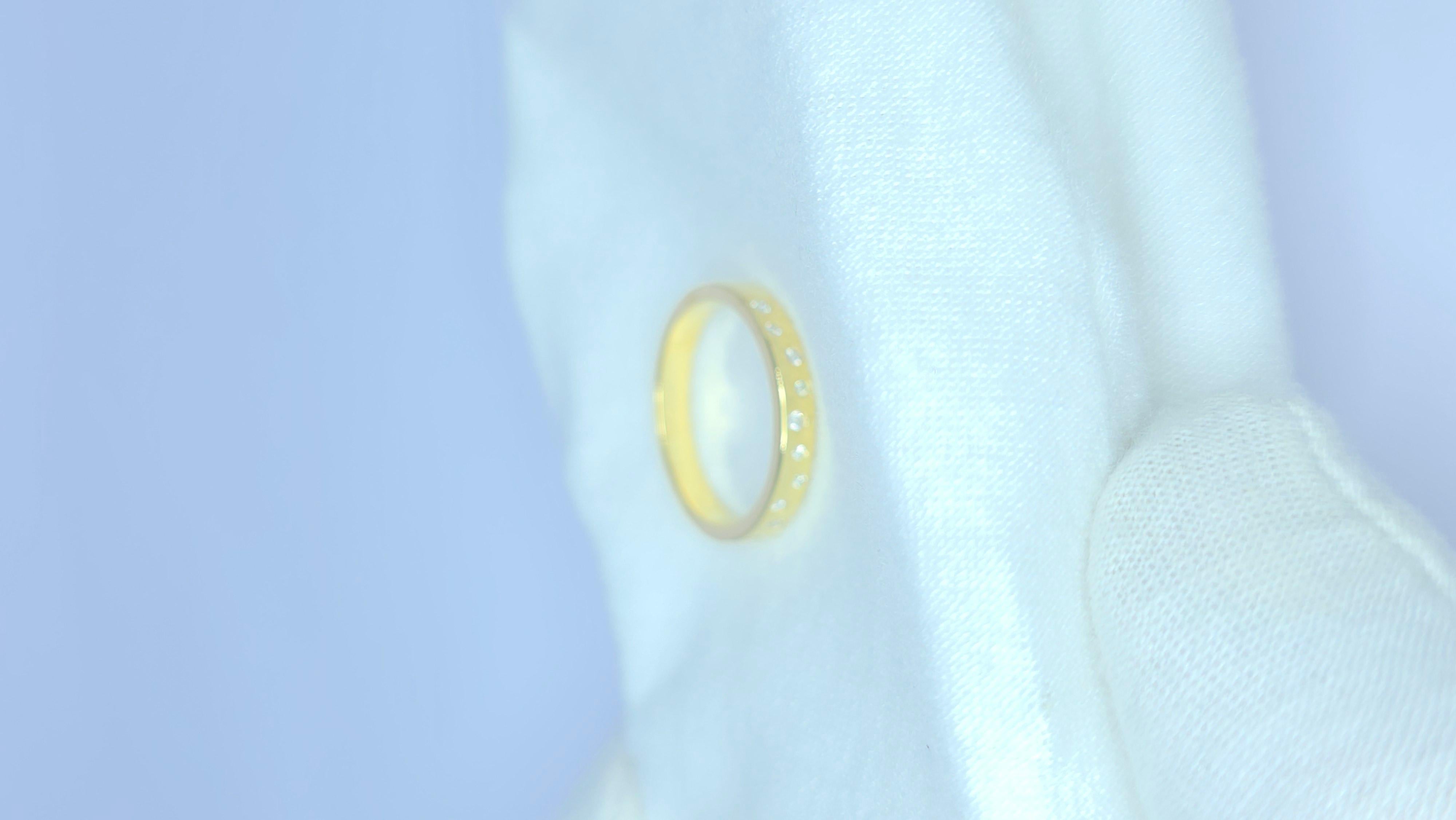 Fede nuziale con diamante Anello impilabile con diamante in oro giallo 14K in vendita 13