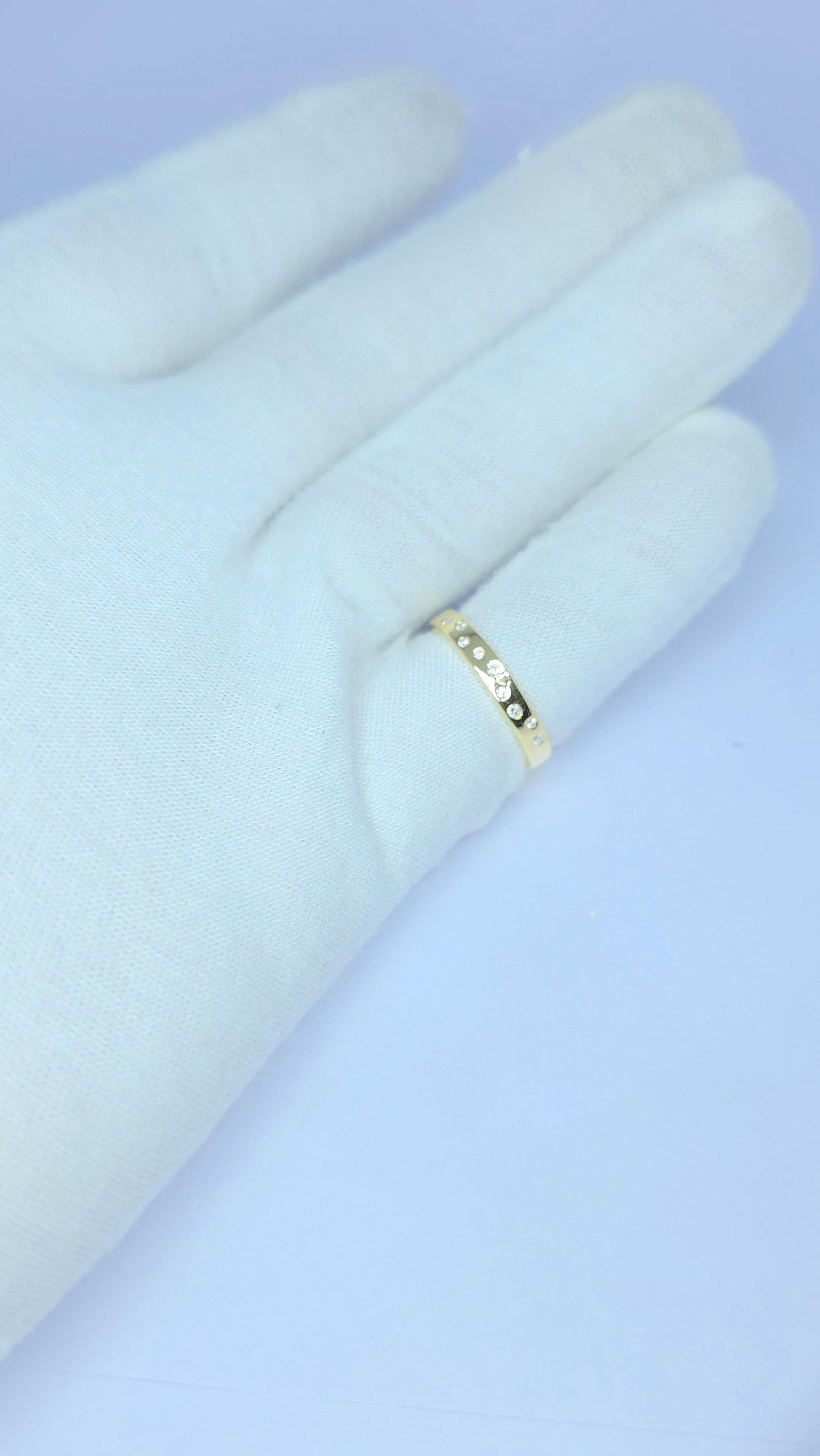 Fede nuziale con diamante Anello impilabile con diamante in oro giallo 14K in vendita 4