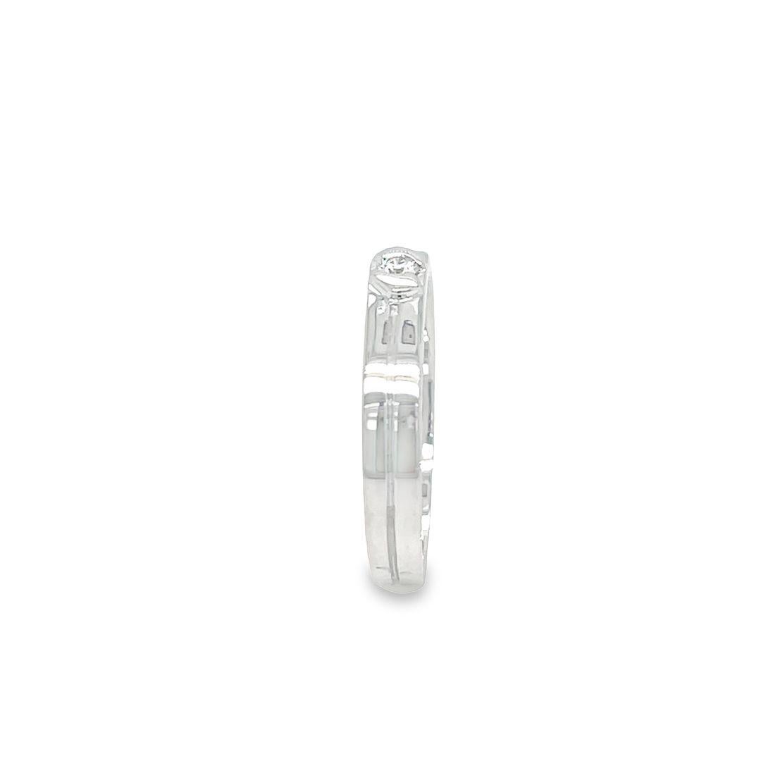 Round Cut Diamond Wedding Band 18k White Gold For Sale