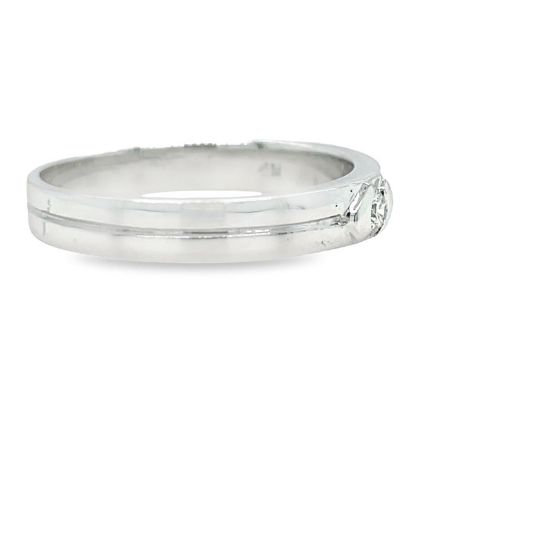 Diamond Wedding Band 18k White Gold In Excellent Condition For Sale In beverly hills, CA