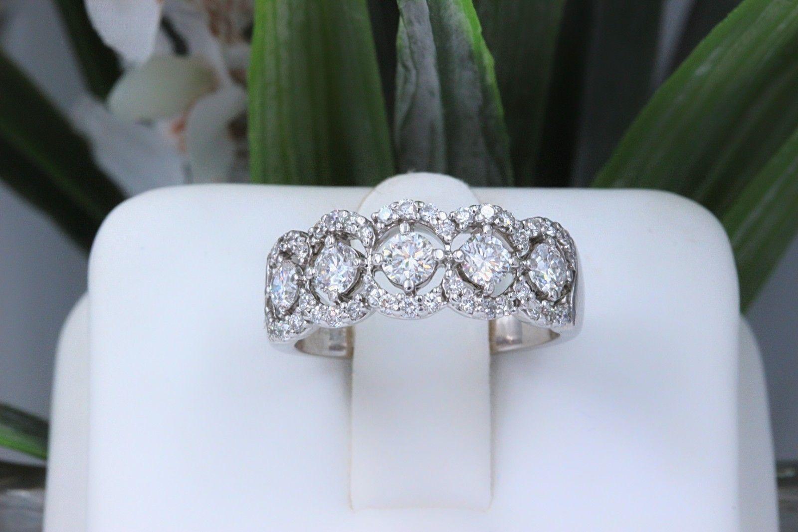 Diamond Wedding Band Ring Halo Design 14 Karat White Gold In Excellent Condition For Sale In San Diego, CA