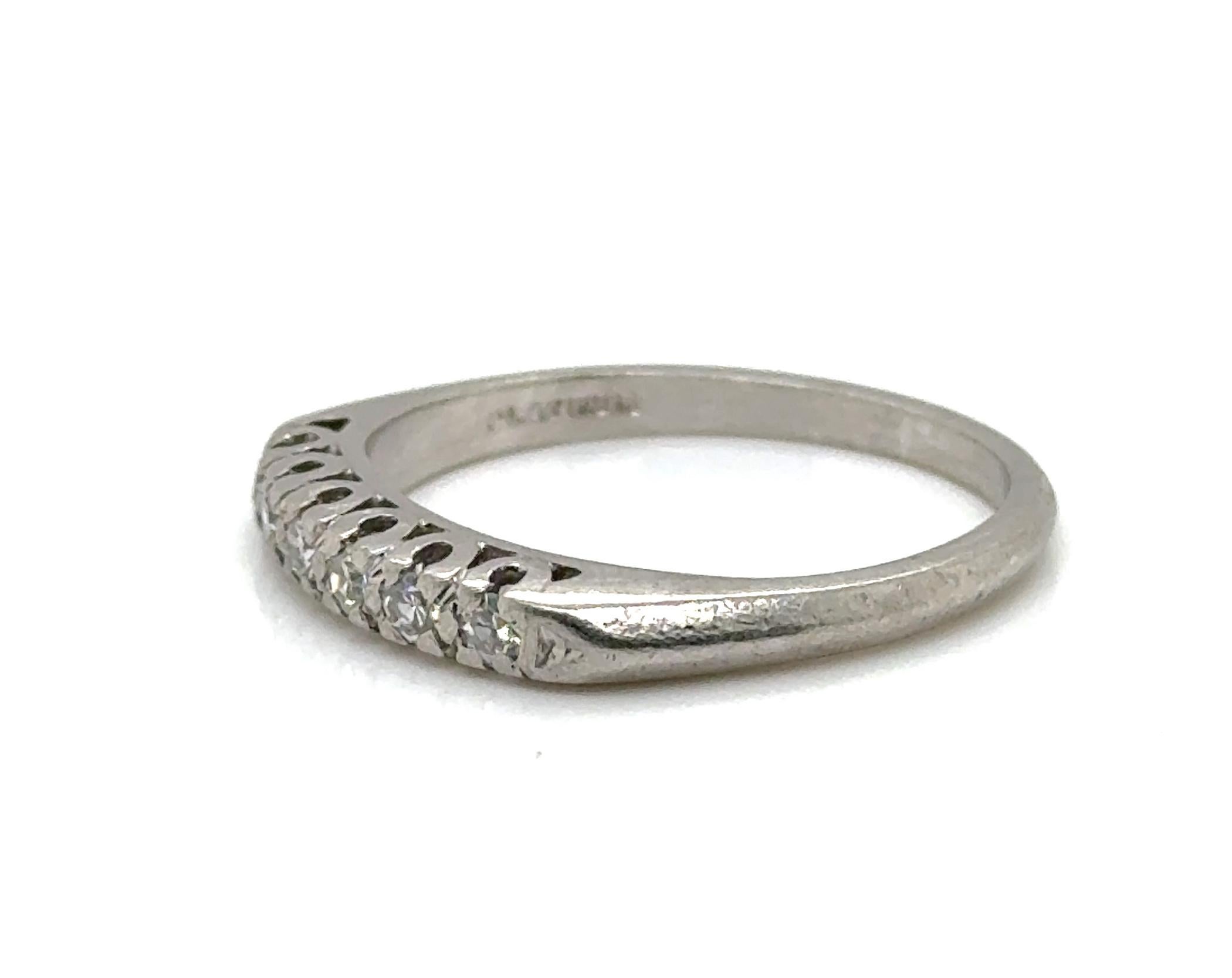 Art déco Alliance diamant simple taille Art Deco Antique 1930s Platinum Ring en vente