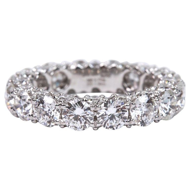 Diamond Wedding Ring For Sale at 1stDibs