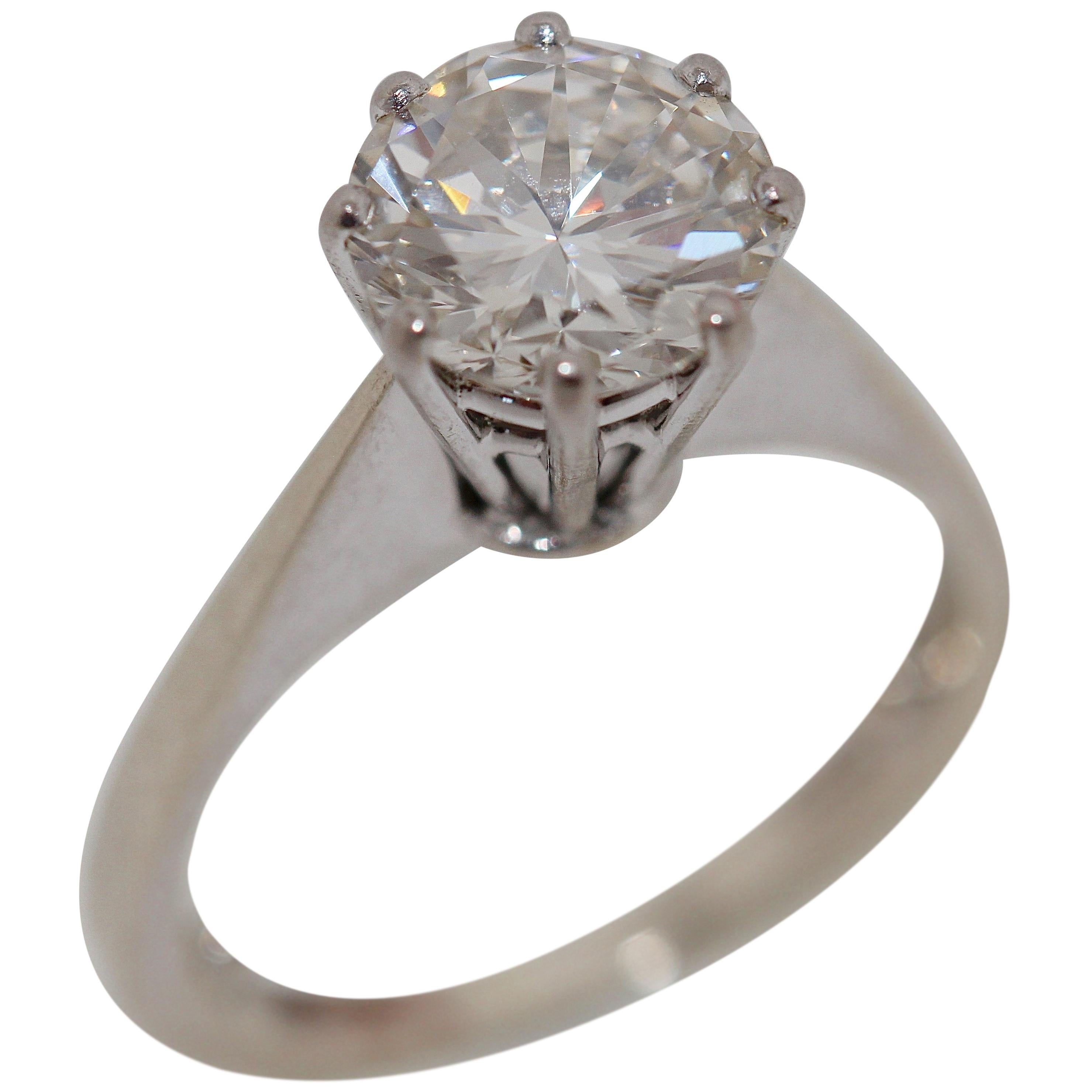 Diamond Wedding Ring with Solitaire 2 Carat, Wesselton, IF, 14 Karat Gold For Sale