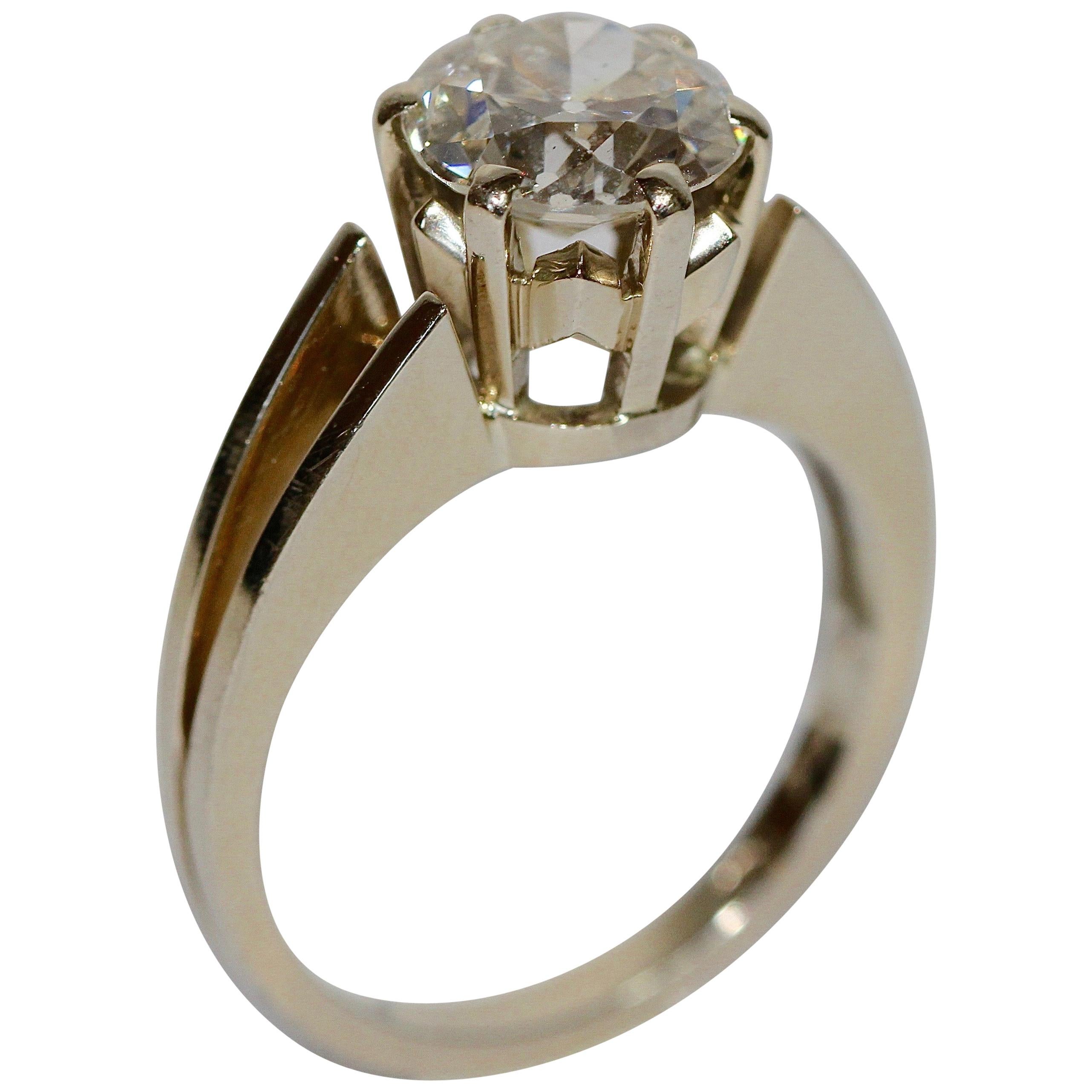 Diamond wedding Ring with Solitaire almost 2 Carat, Wesselton, VS2, 18K Gold