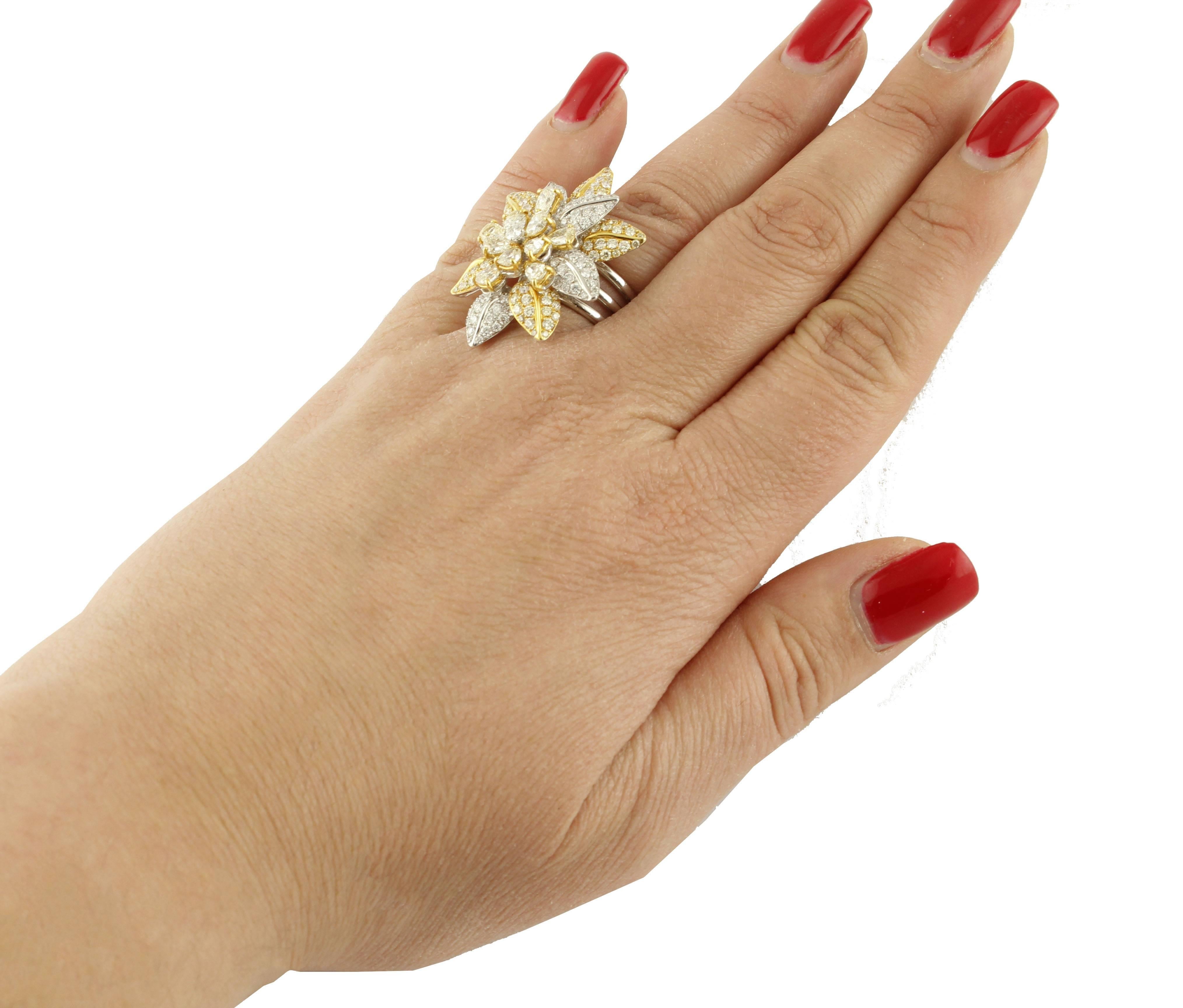 4, 64 carat Diamond 18 kt White and Yellow Gold Flower Ring 2